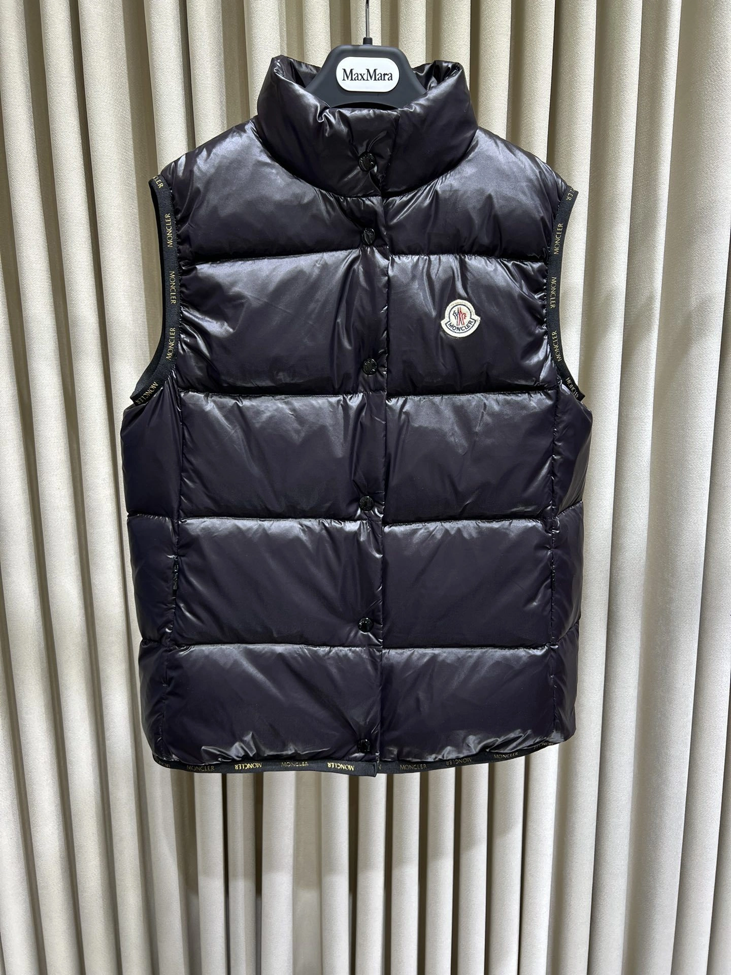 victoria- 7o9385r 2Colour item:D-F140J5026-2