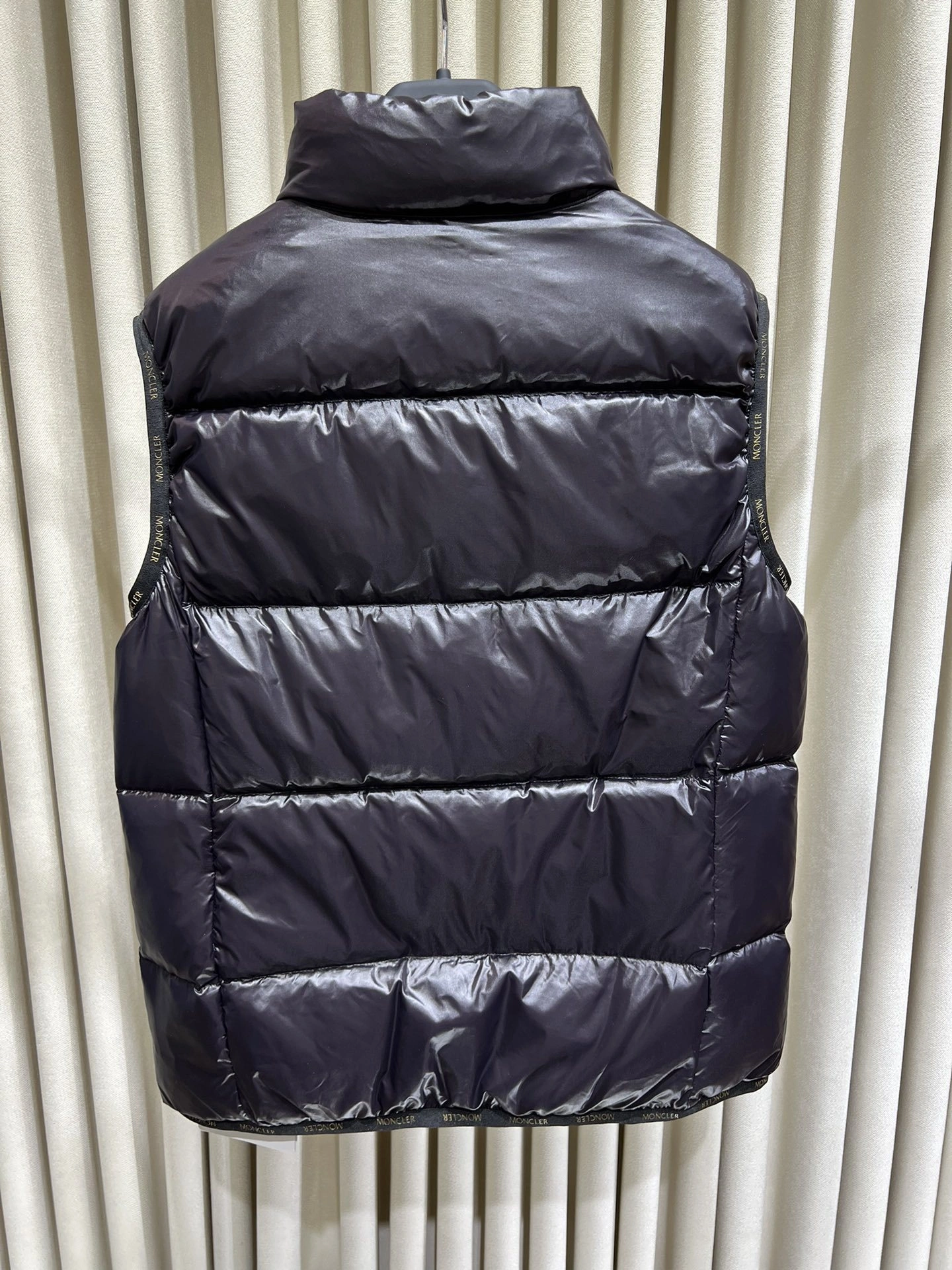 victoria- 7o9385r 2Colour item:D-F140J5026-2