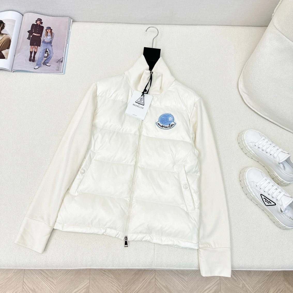 victoria- 7o9385r 90 White duck down 2Colour item:D-F240I1033-2