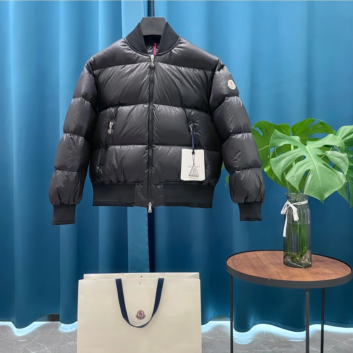victoria- 7o9385r Merlat down jacket oversized 2Colour item:D-F125J0531-2