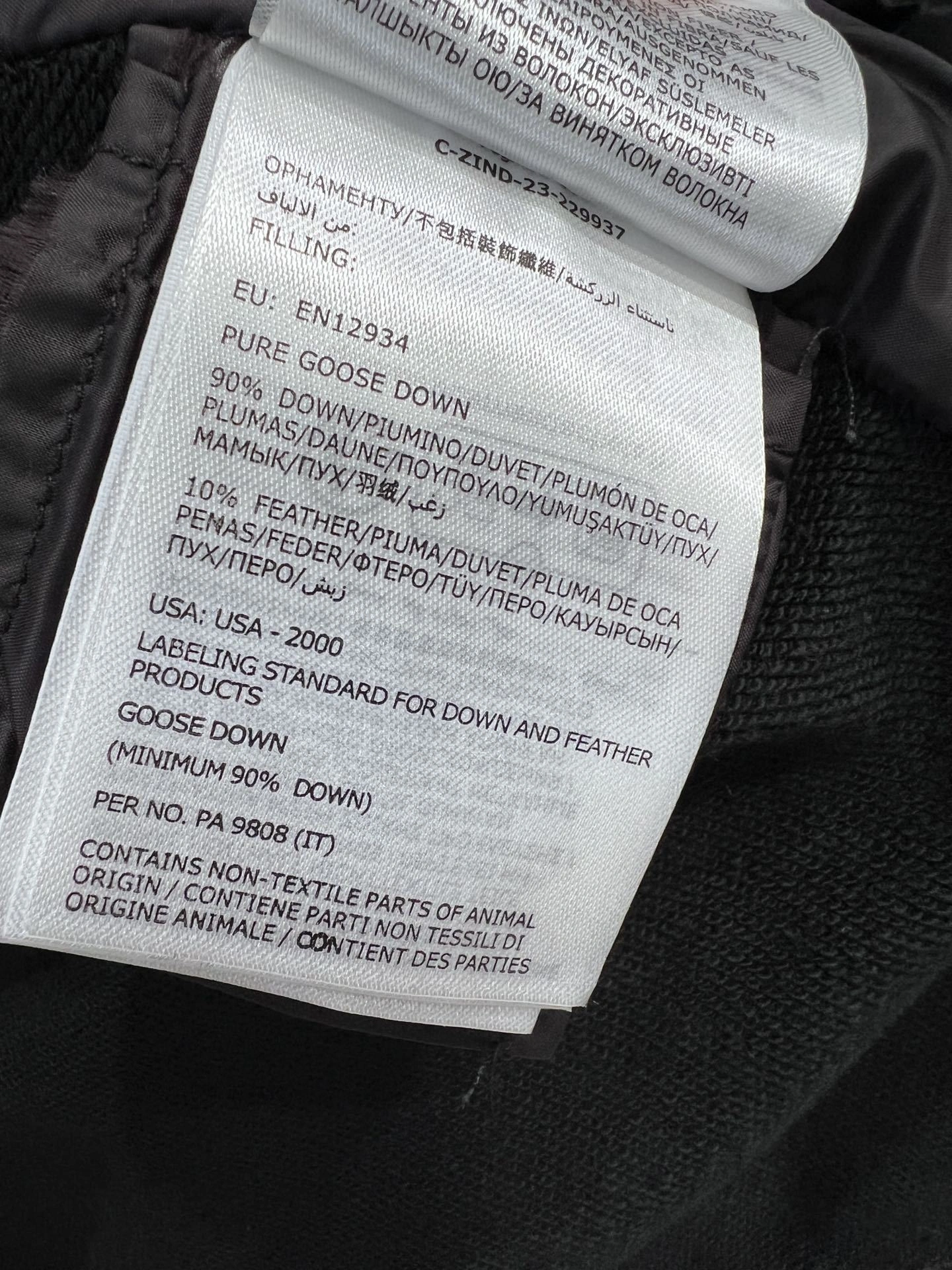 victoria- 7o9385r down jacket 2Colour item:D-F061I0614-2