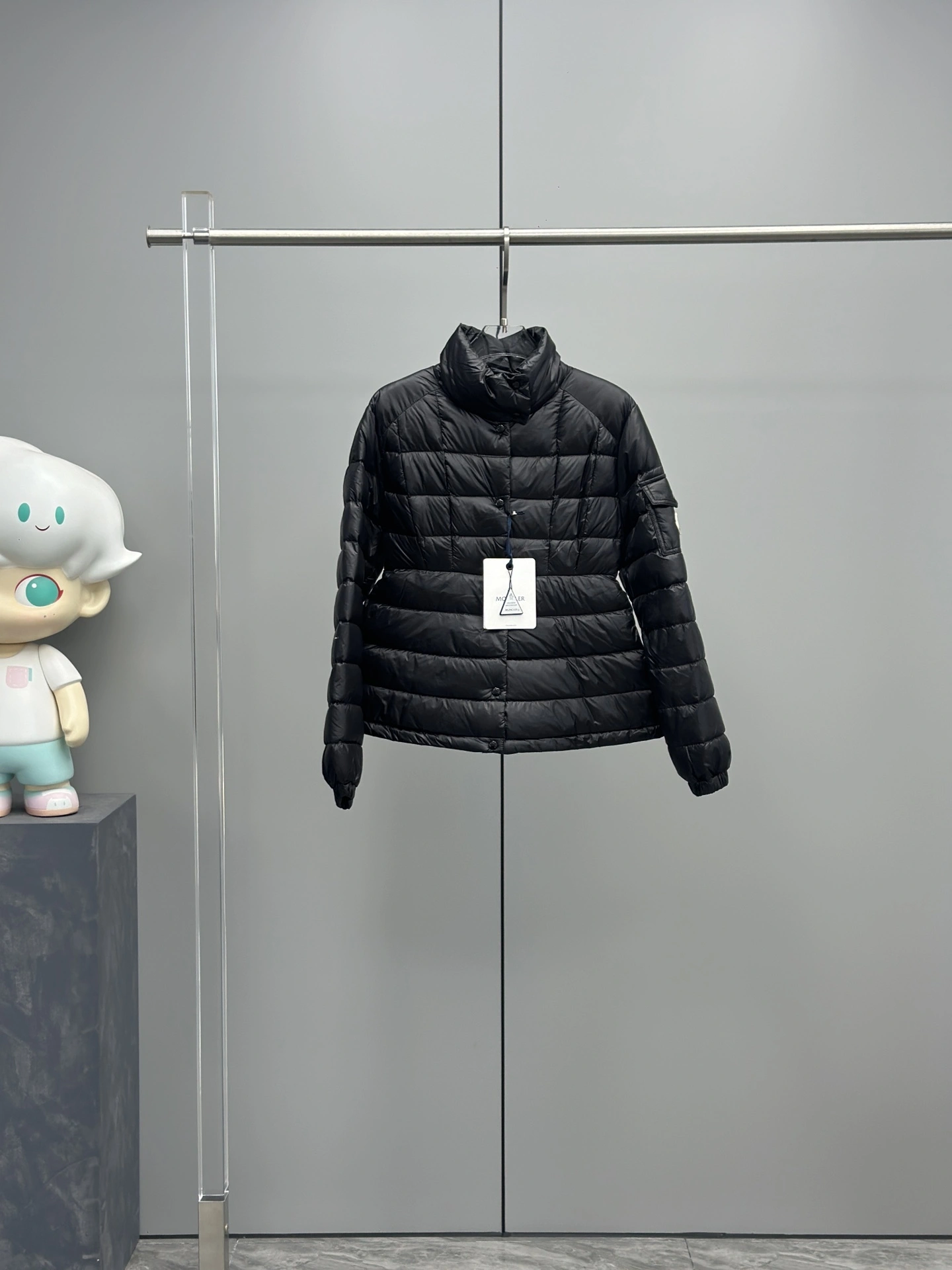 victoria- 7o9385r down jacket 2Colour item:D-F365I0703-2