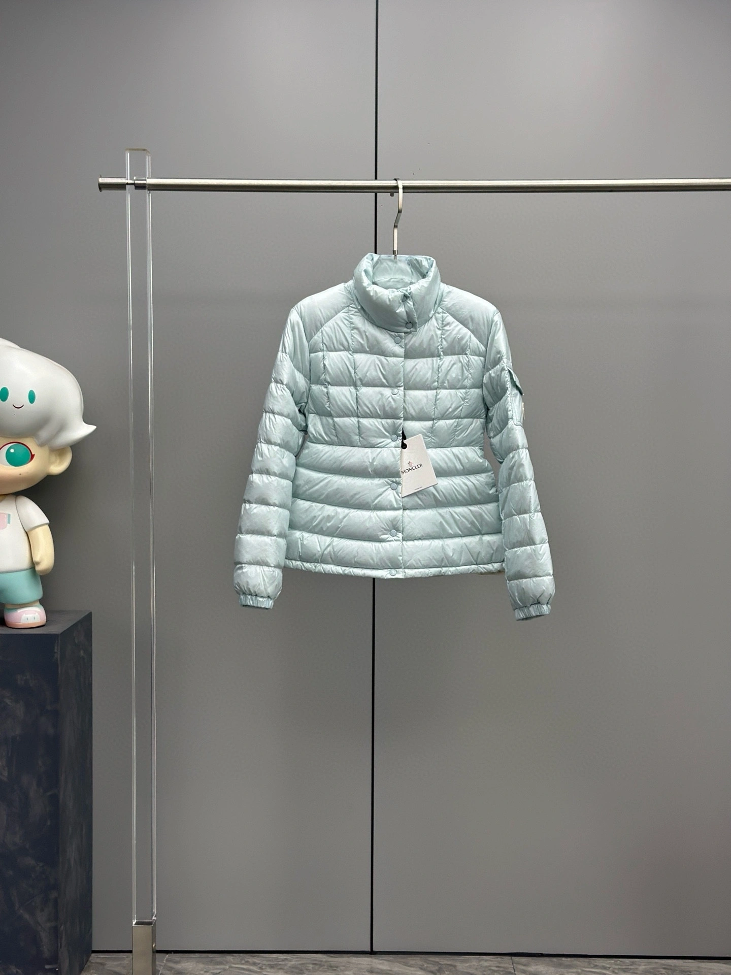 victoria- 7o9385r down jacket 2Colour item:D-F365I0703-2