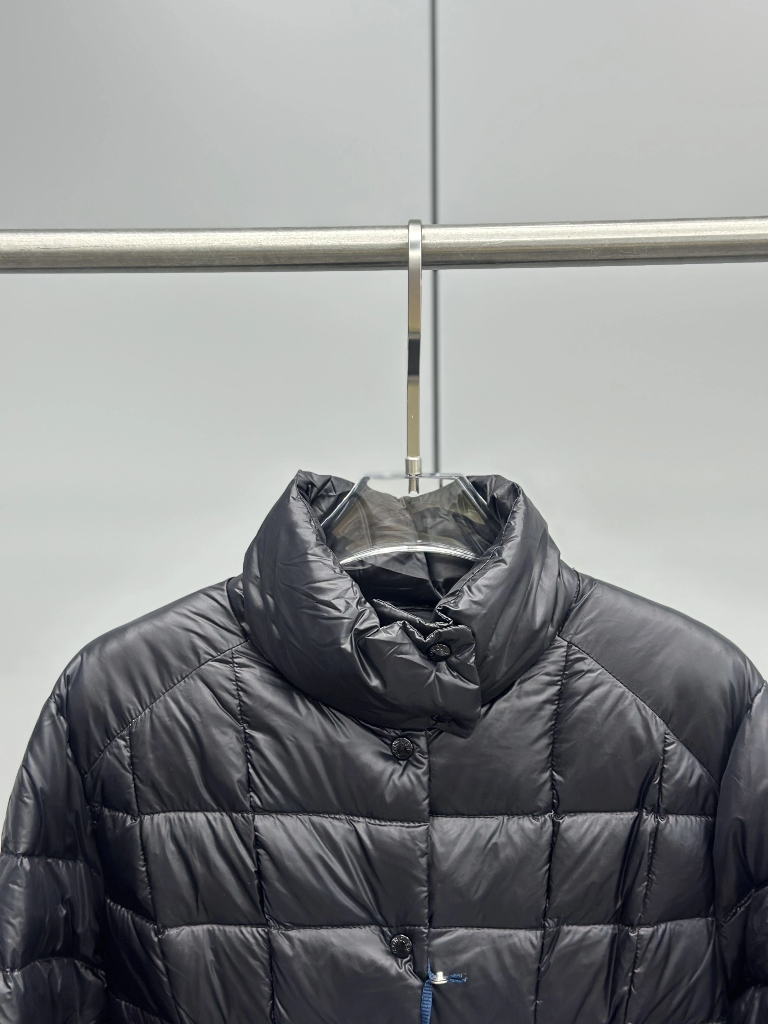 victoria- 7o9385r down jacket 2Colour item:D-F365I0703-2