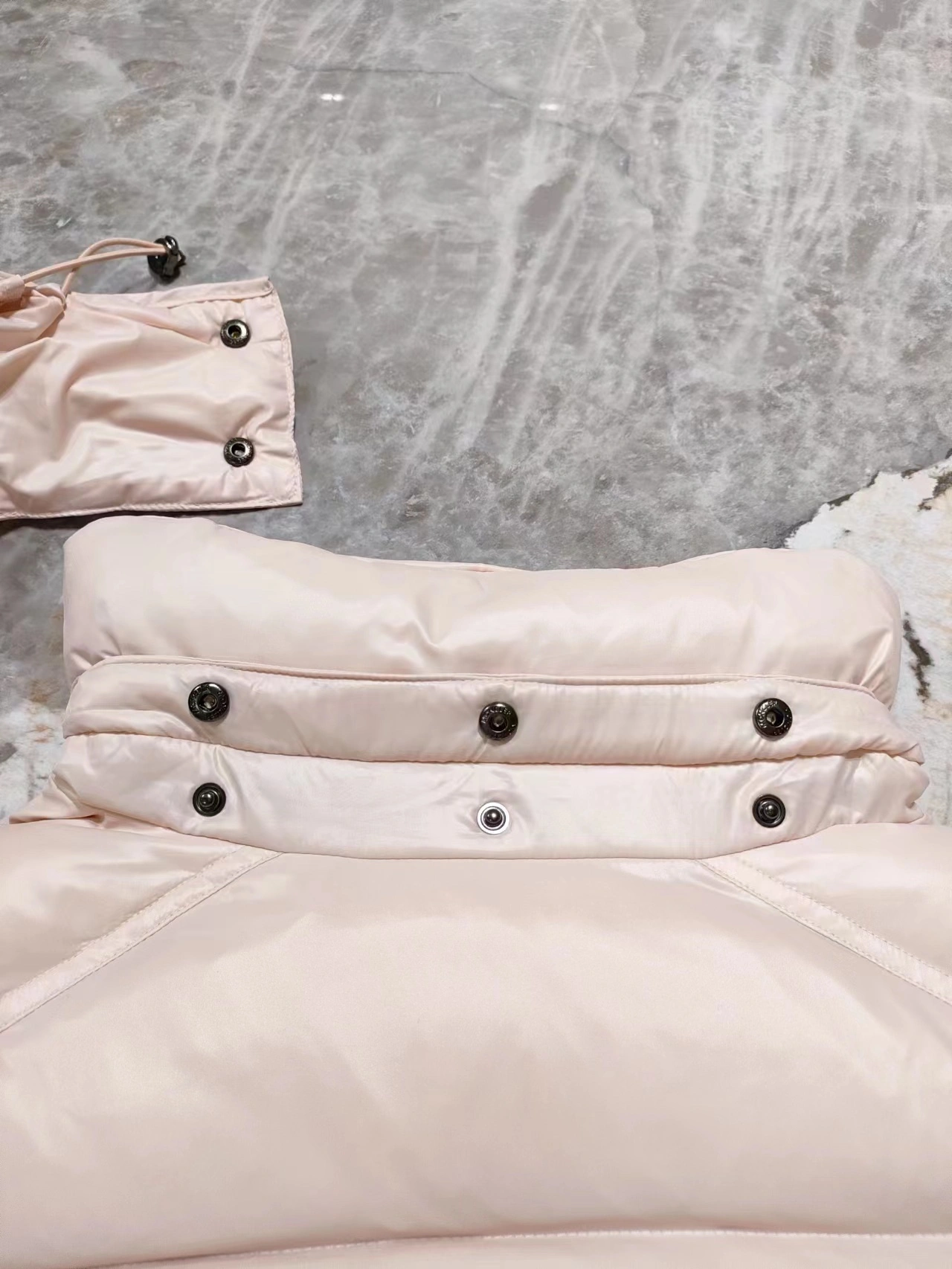 victoria- 7o9385r down jacket 90 White goose down 2Colour item:D-F140J2115-2
