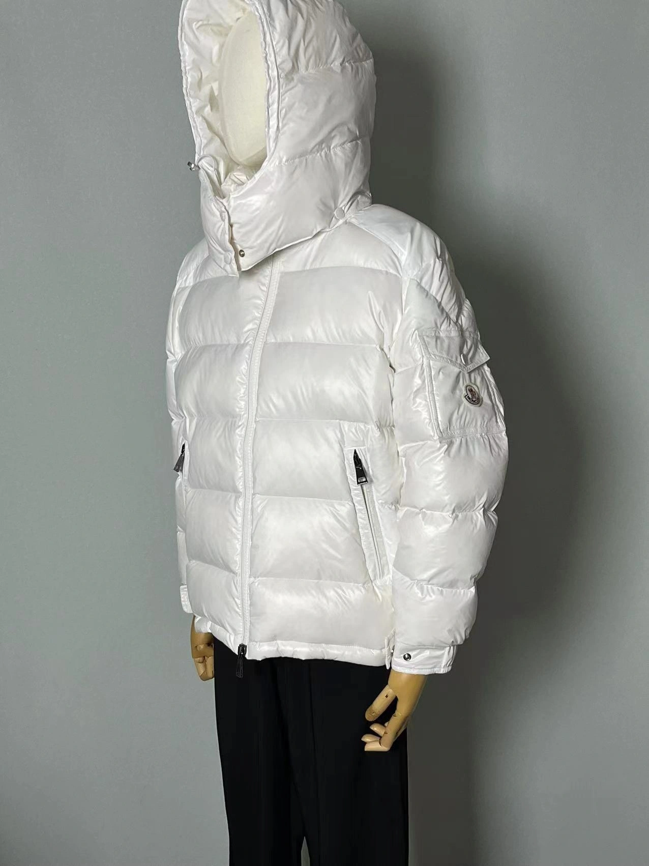 victoria- 7o9385r nylon down jacket 3Colour item:D-F365I0702-3