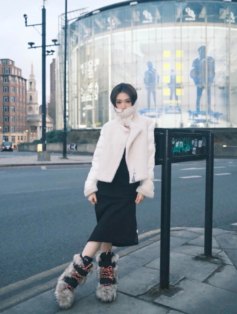 victoria- 7o9385r wool down jacket 3Colour item:D-F061I0612-3