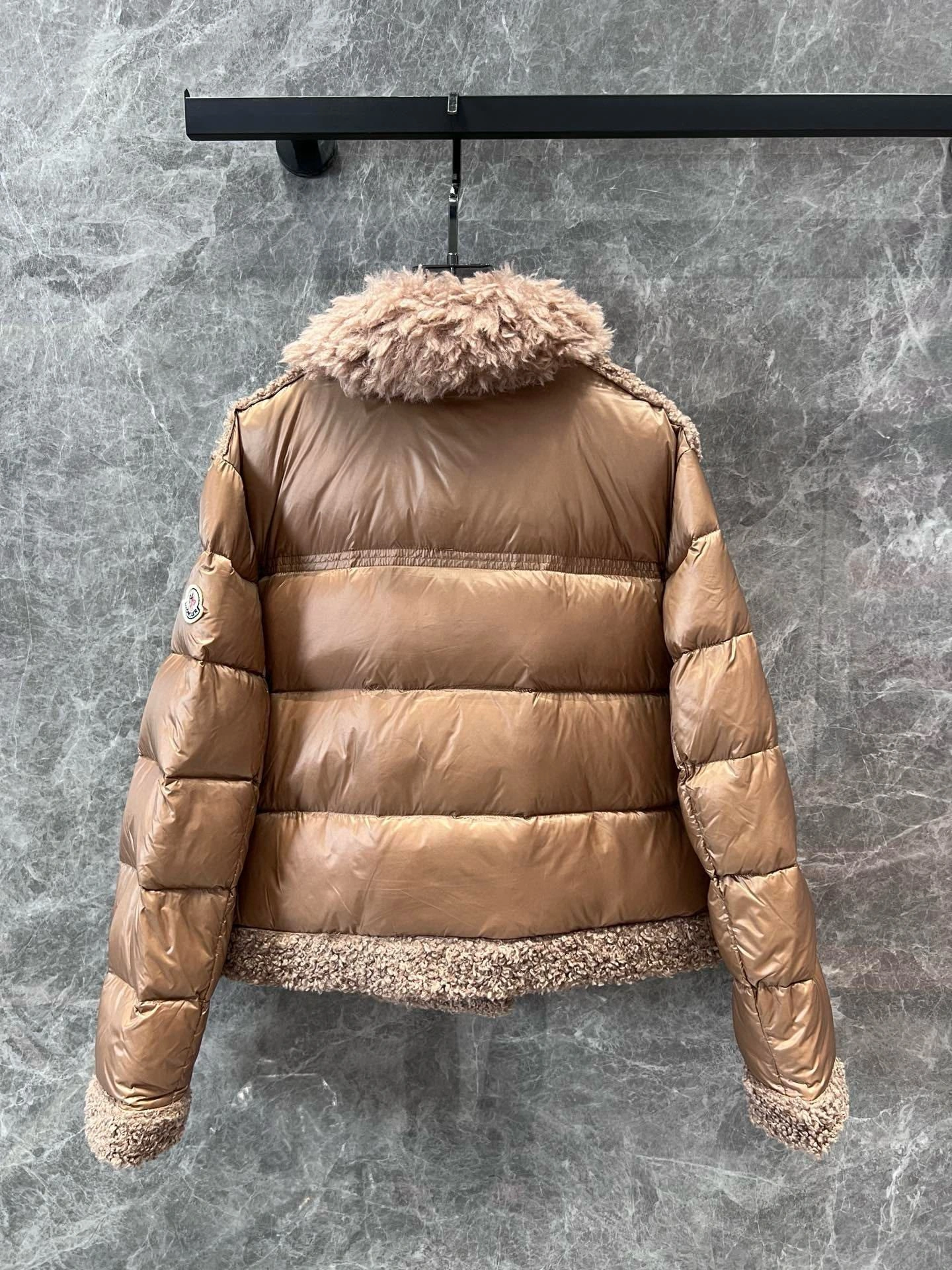 victoria- 7o9385r wool down jacket 3Colour item:D-F061I0612-3