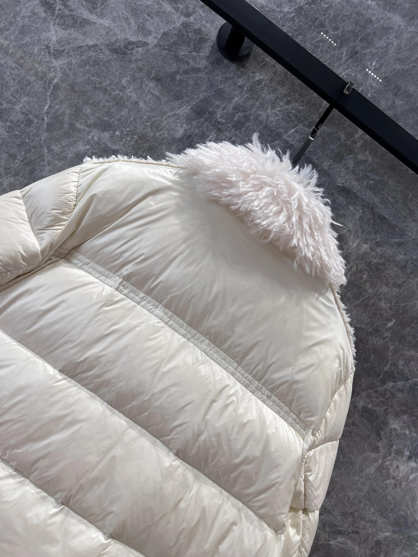 victoria- 7o9385r wool down jacket 3Colour item:D-F061I0612-3