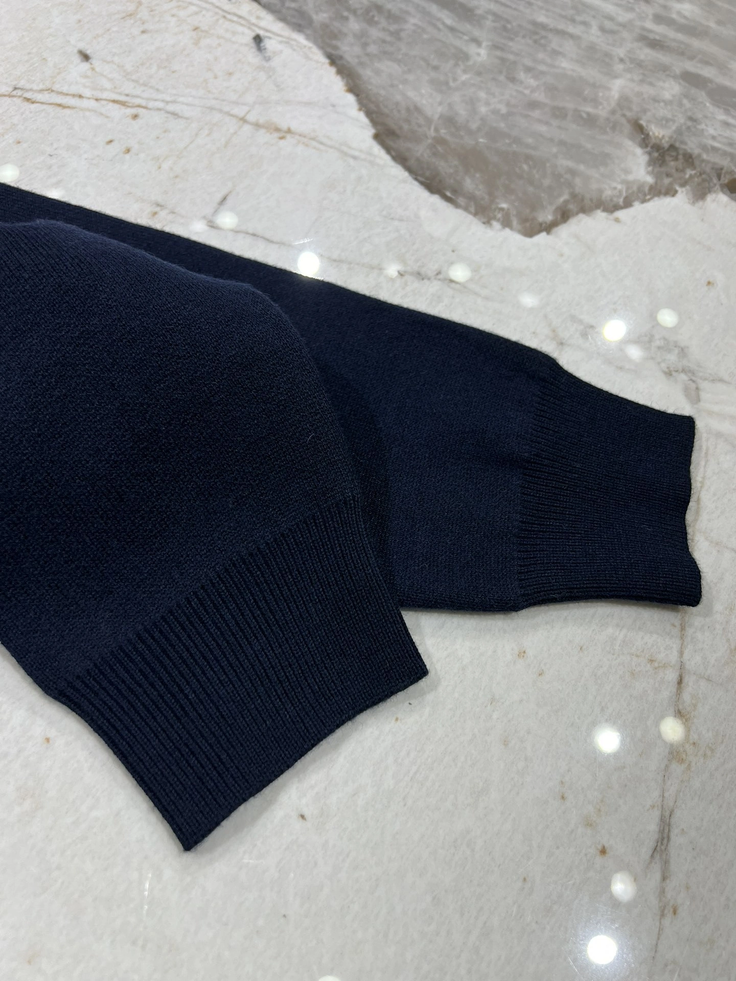 victoria- 8V cashmere item:D-F140J5020