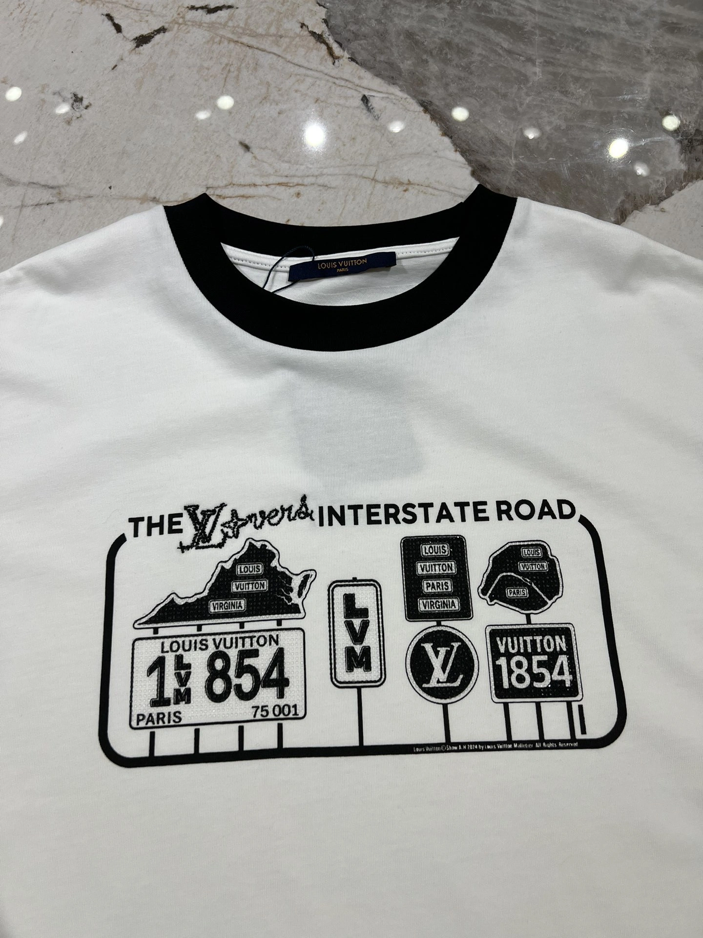 &victoria- 8V item:D-F140G2437