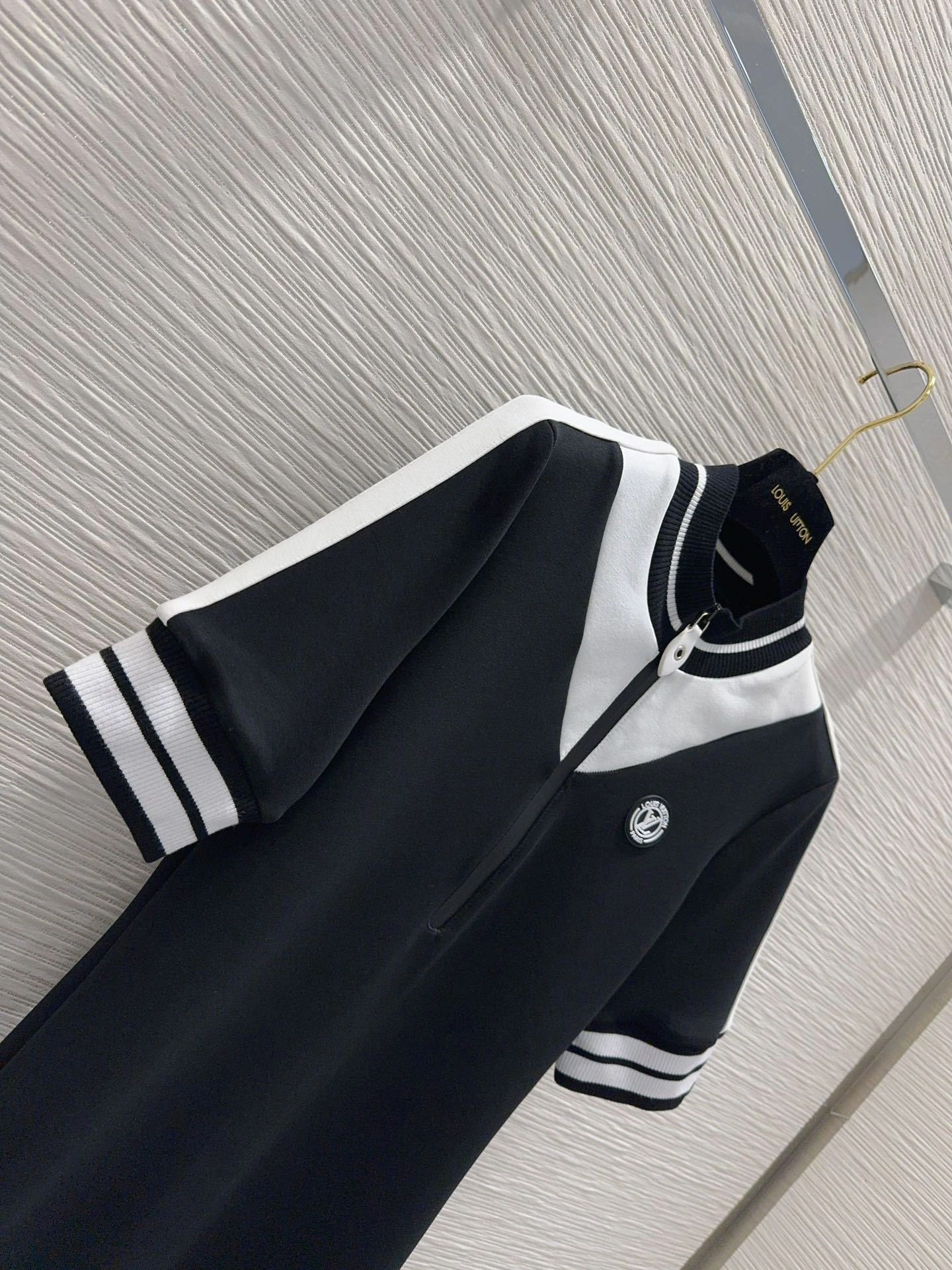 &victoria- 8V item:D-F240G0959