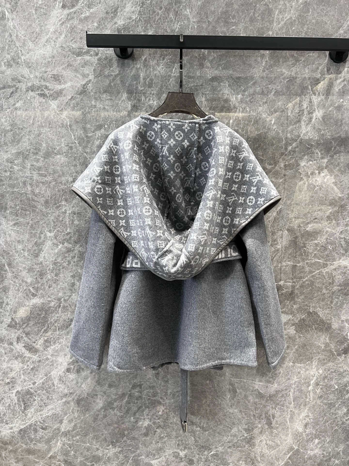 victoria- 8V wool item:D-F061I0207