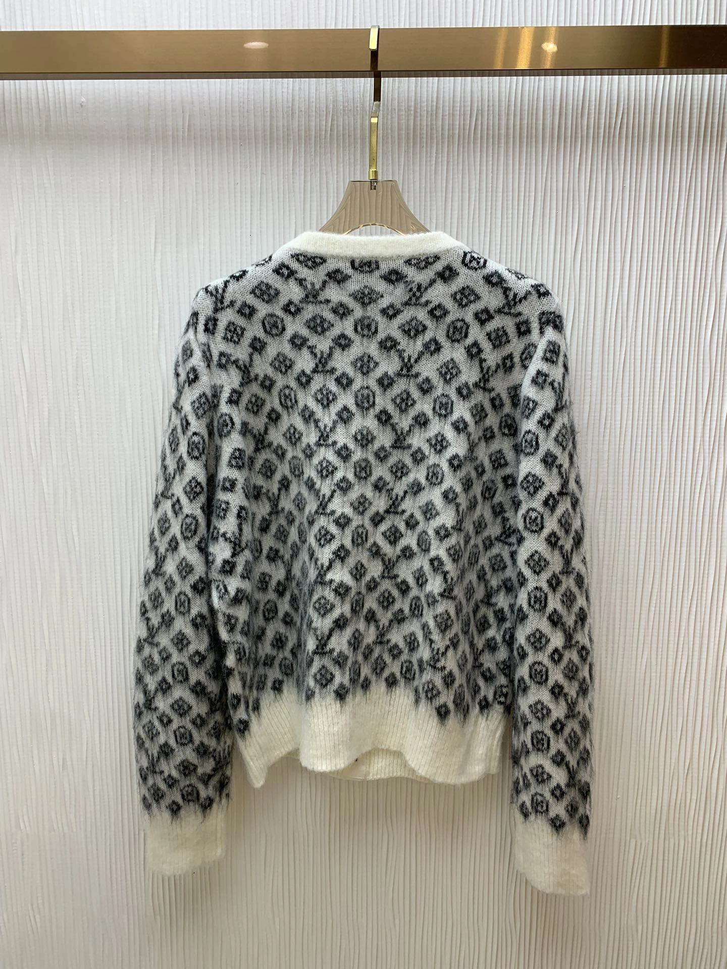 victoria- 8V wool item:D-F245K0615