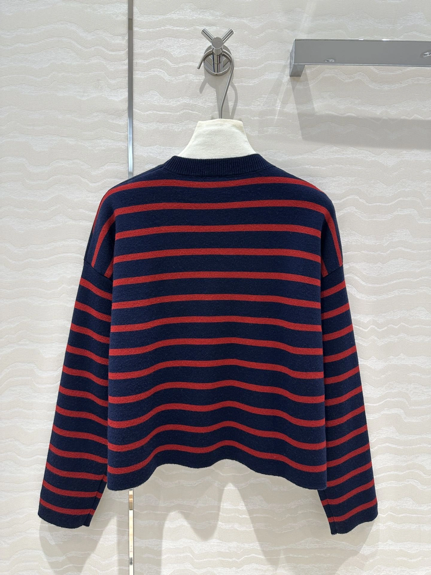 victoria- 8o5w5 item:D-F061I0629