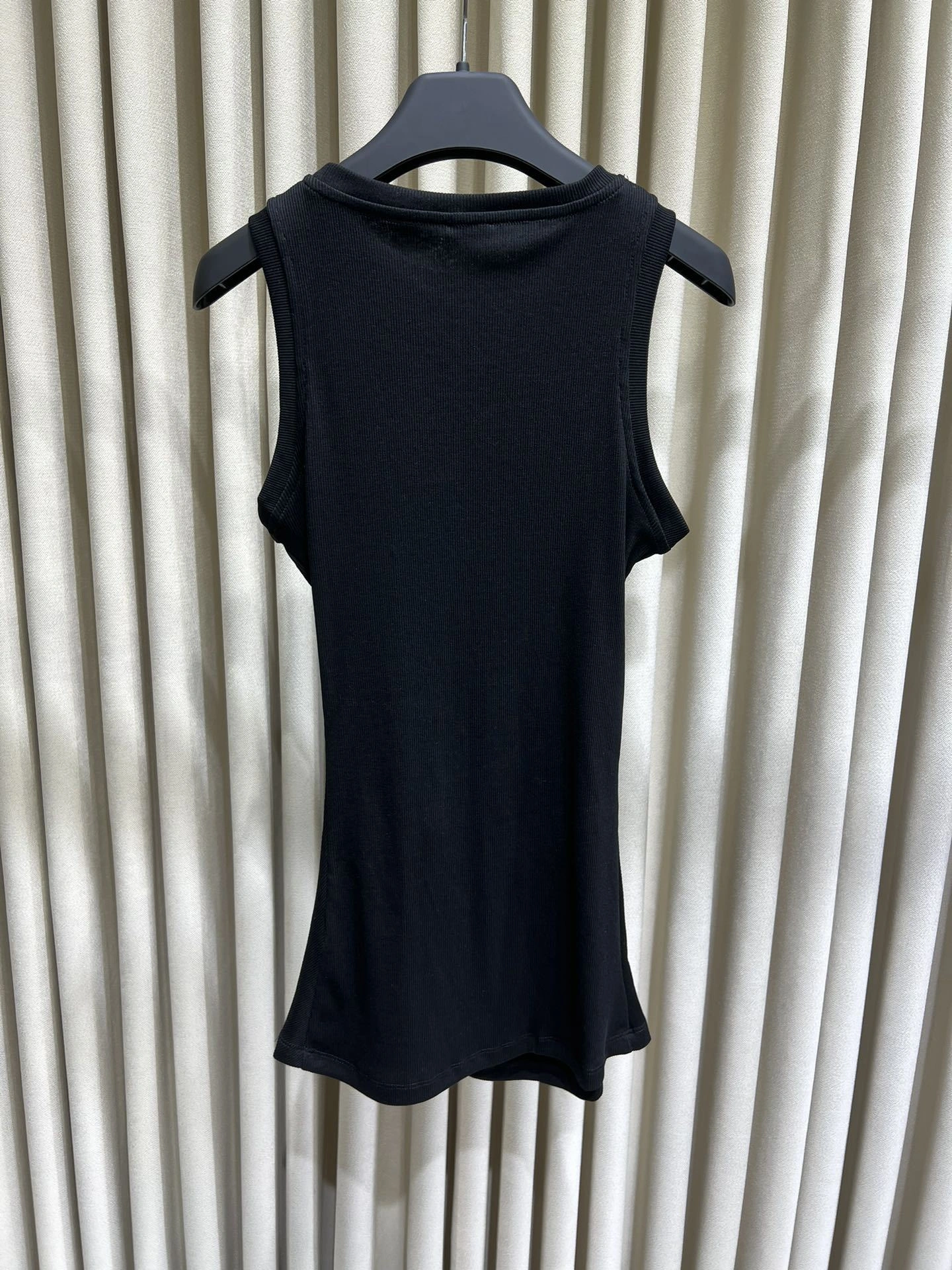 &&victoria- 8o5w5 item:D-F140G2451