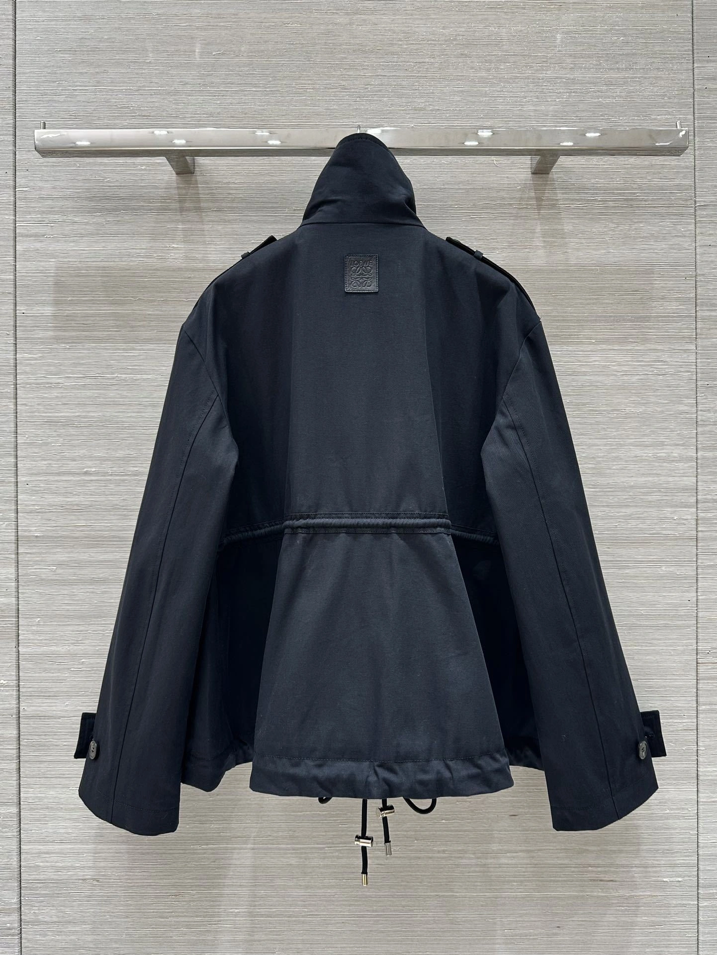 victoria- 8o5w5 item:D-F245K0705