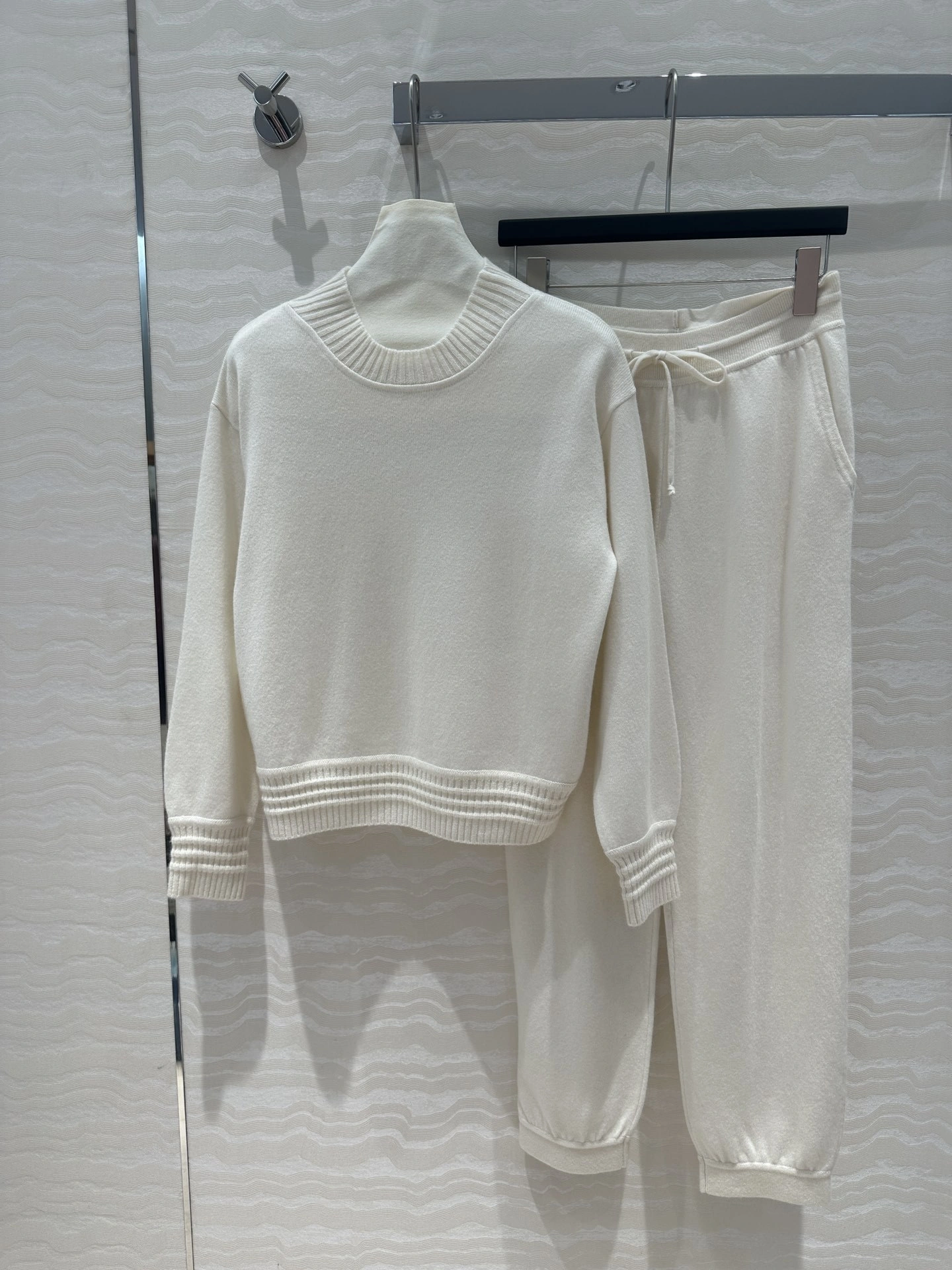 &victoria- 8oro Pi191 cashmere 2Colour item:D-F061H1528-2
