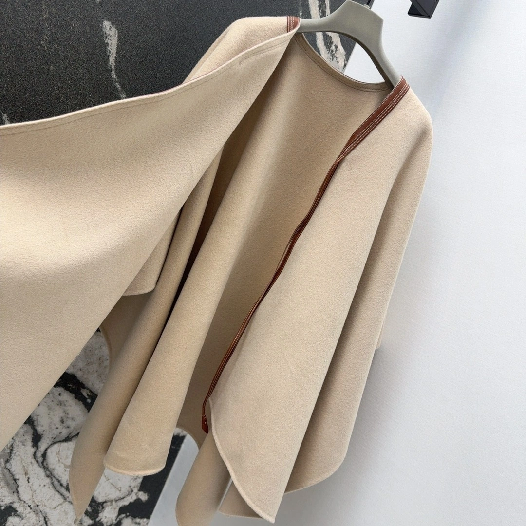 victoria- 8oro Pi191 sheepskin 2Colour item:D-F240K0707-2