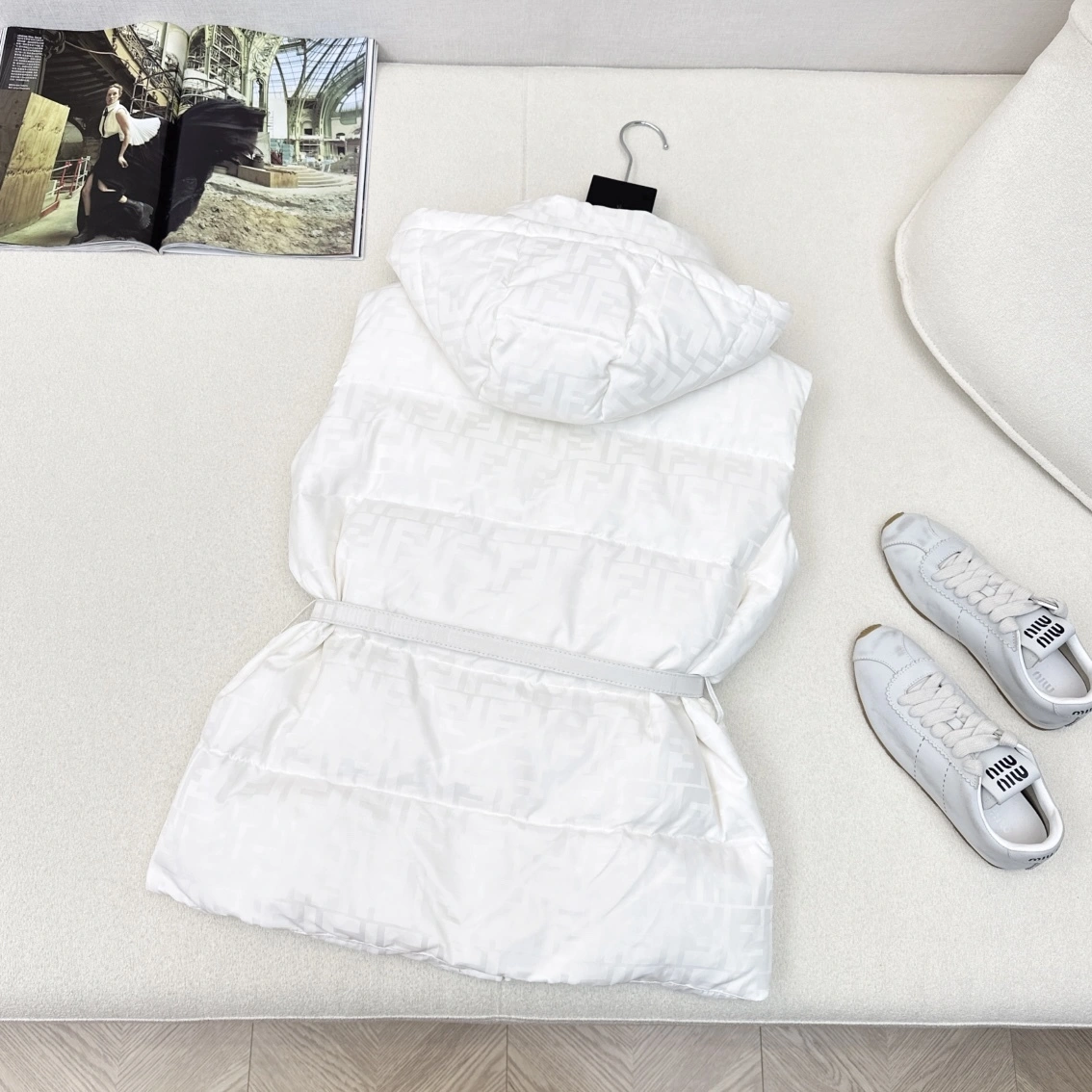 victoria- F594i 90 White duck down 2Colour item:D-F240I1036-2