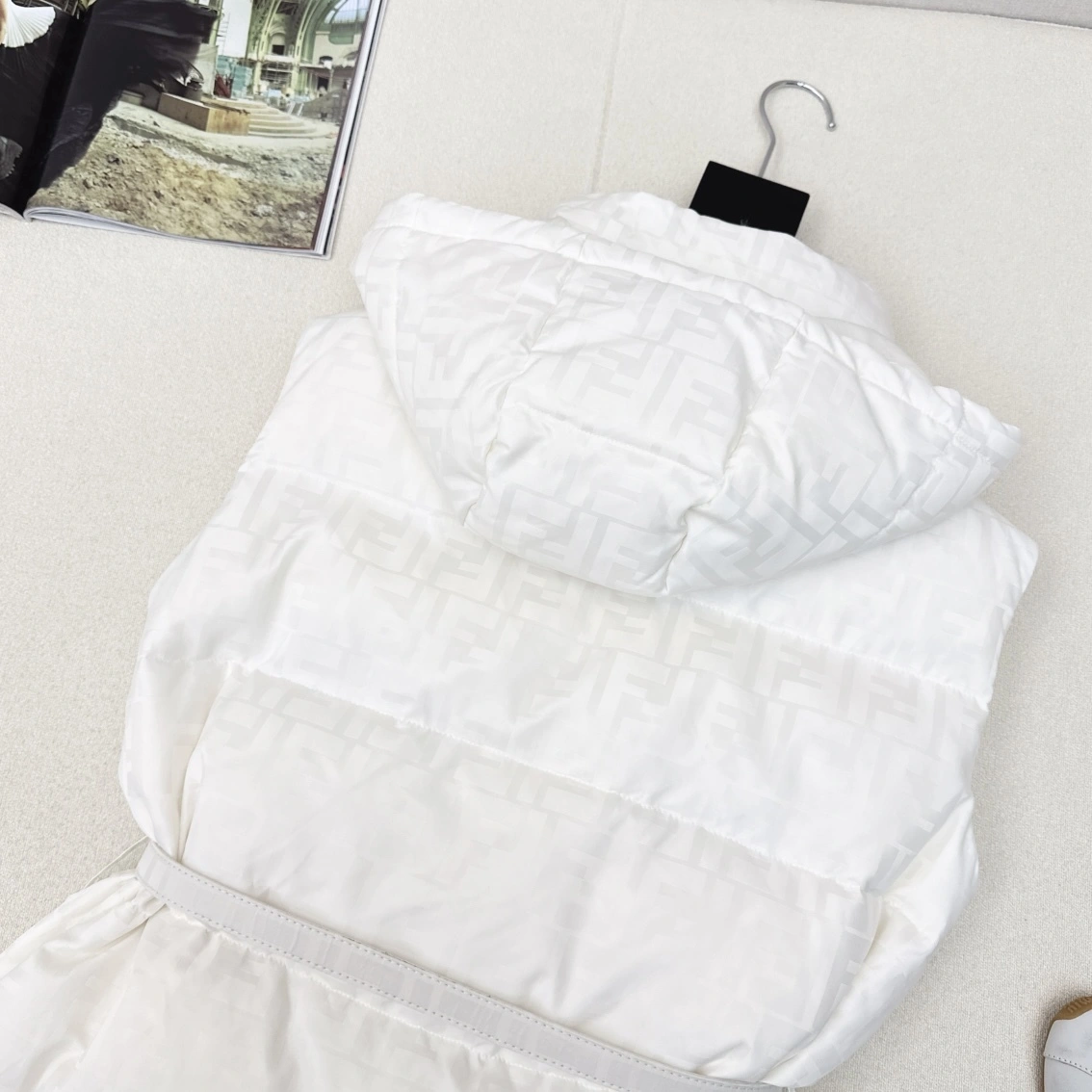 victoria- F594i 90 White duck down 2Colour item:D-F240I1036-2