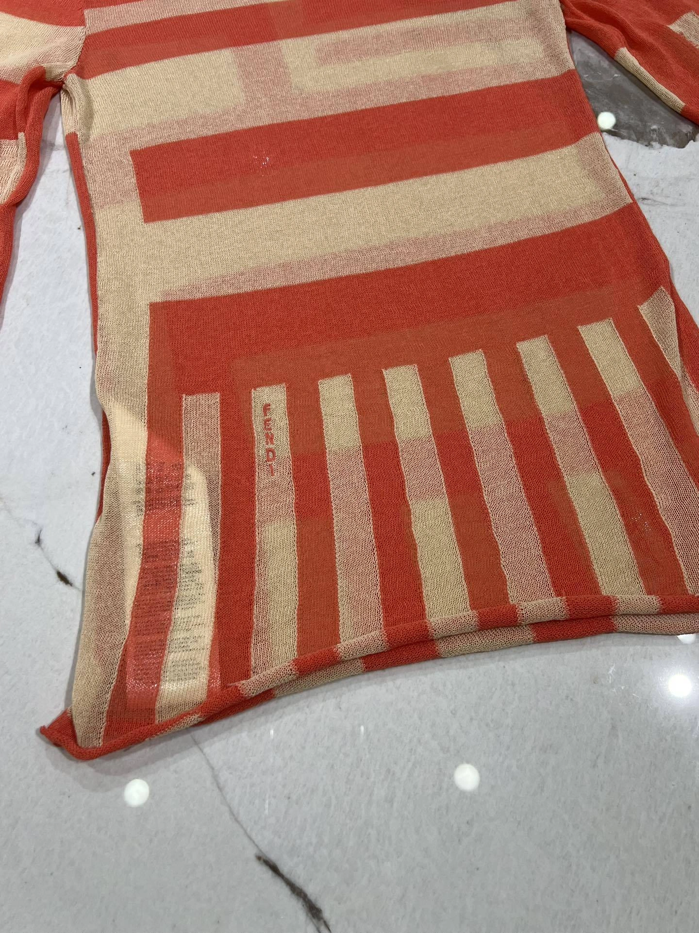victoria- F594i item:D-F140G2448