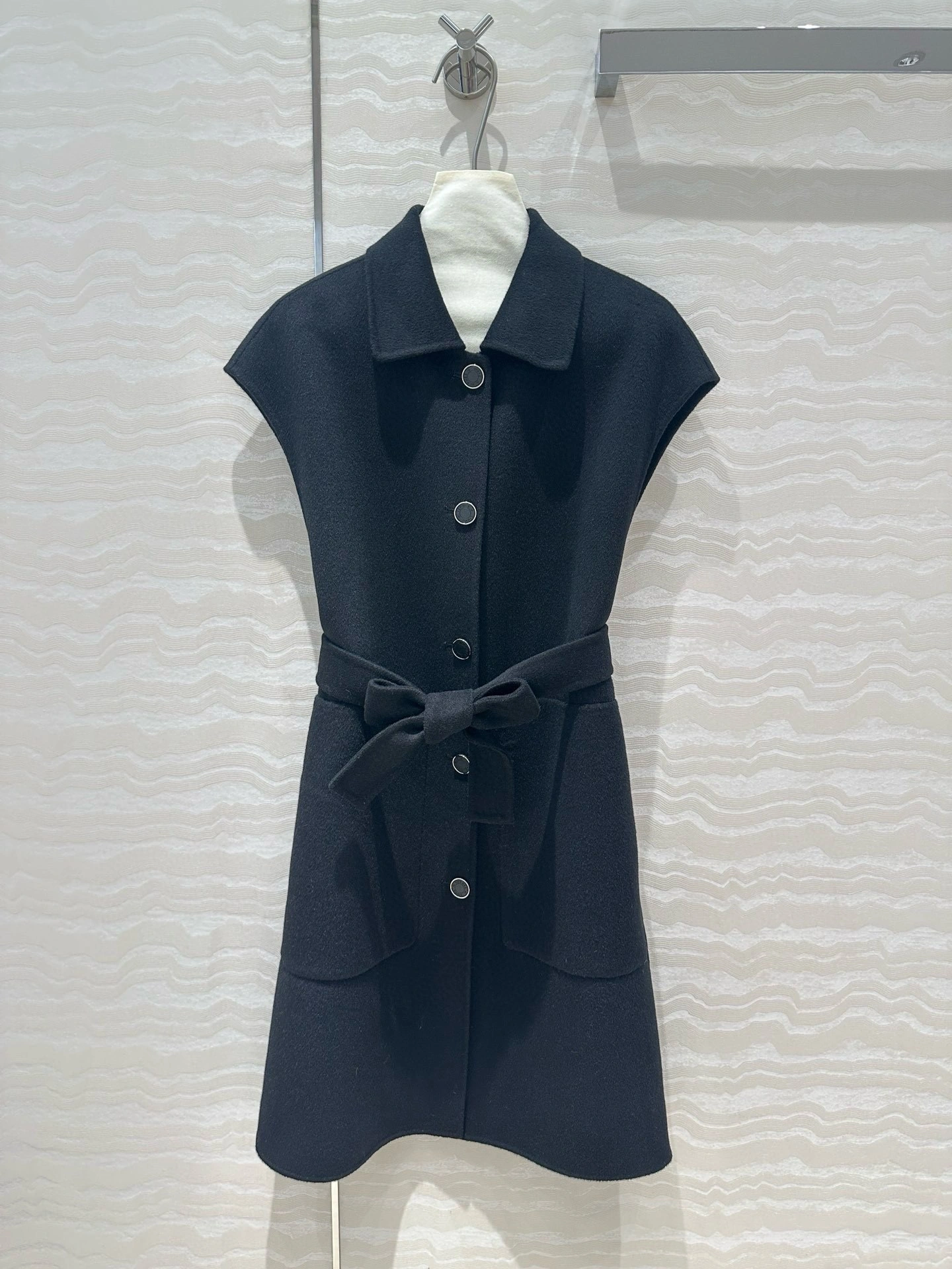 victoria- H5r75s 2Colour item:D-F240G2729-2