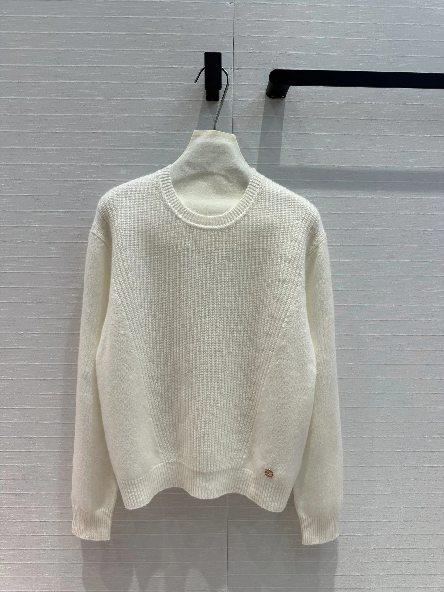 victoria- H5r75s cashmere item:D-F240G2635