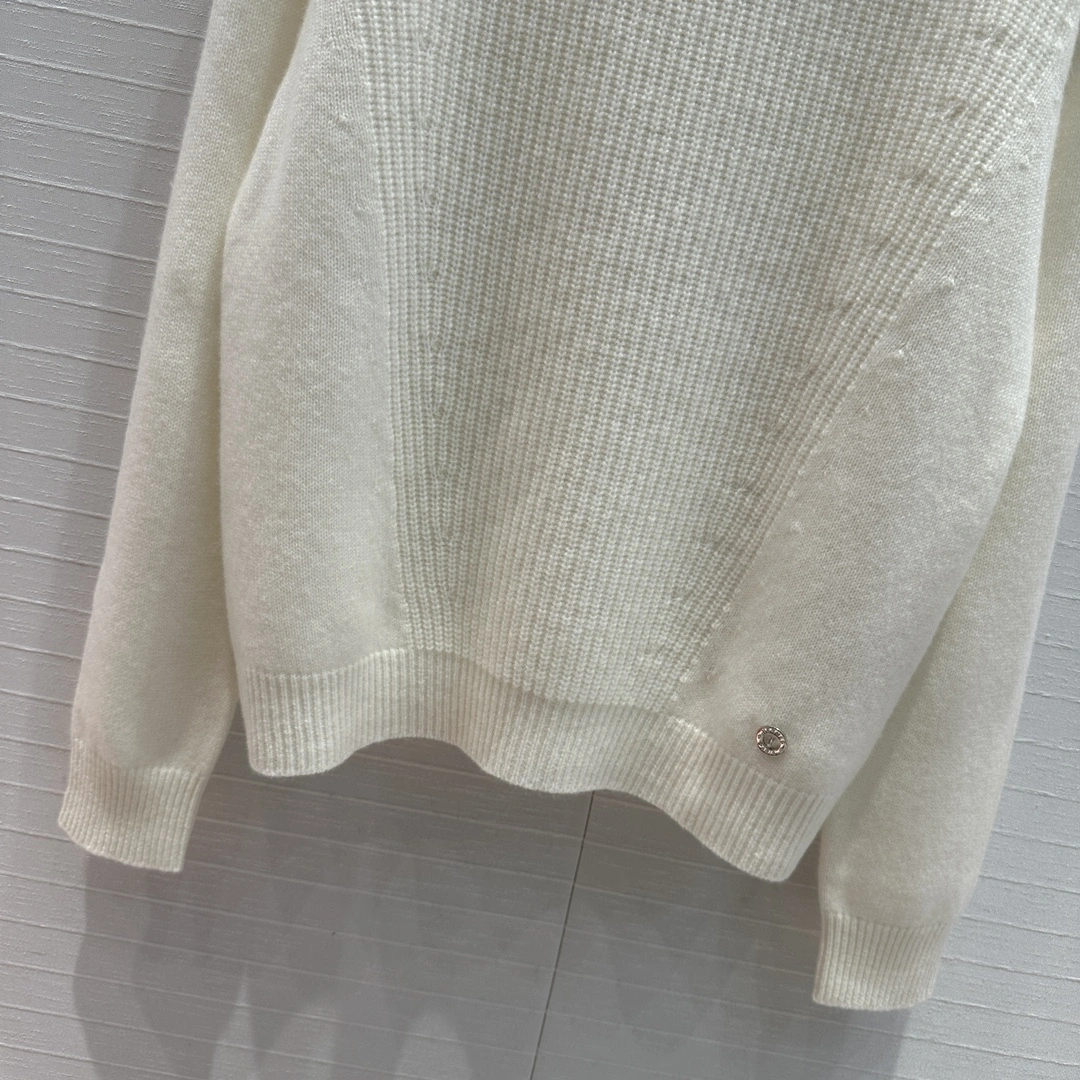 victoria- H5r75s cashmere item:D-F240G2635