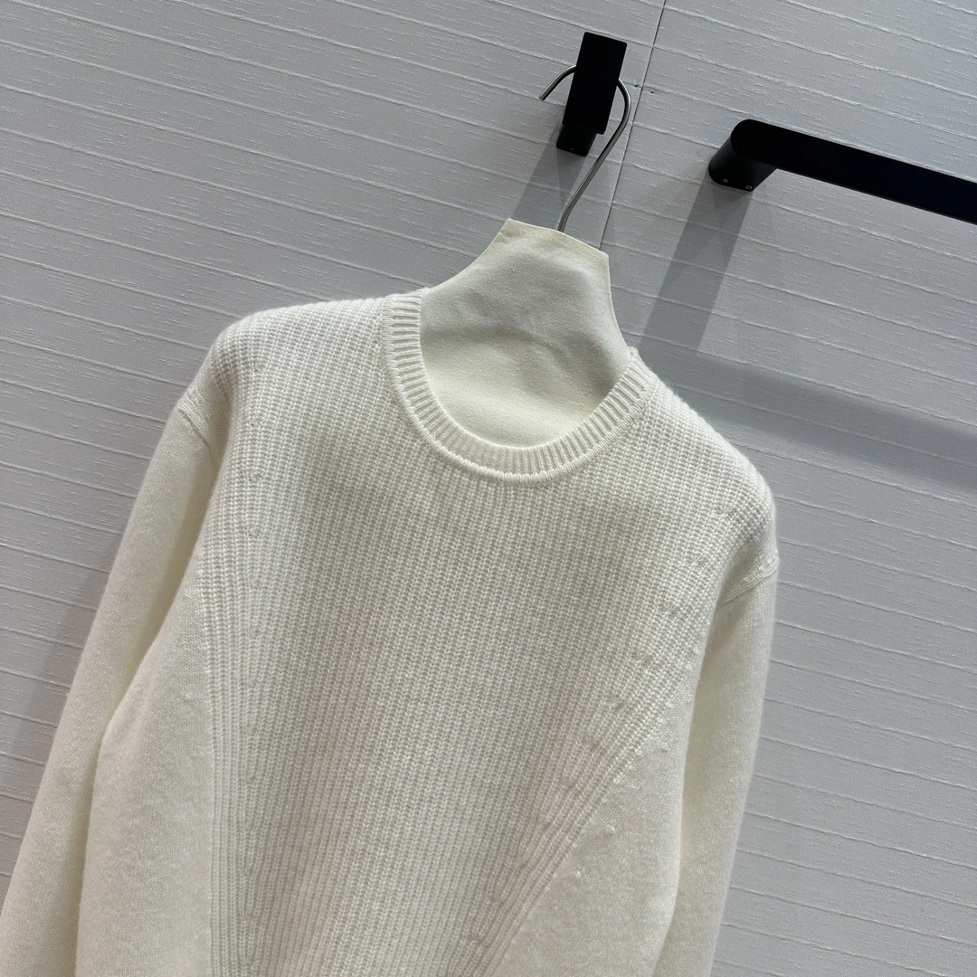 victoria- H5r75s cashmere item:D-F240G2635