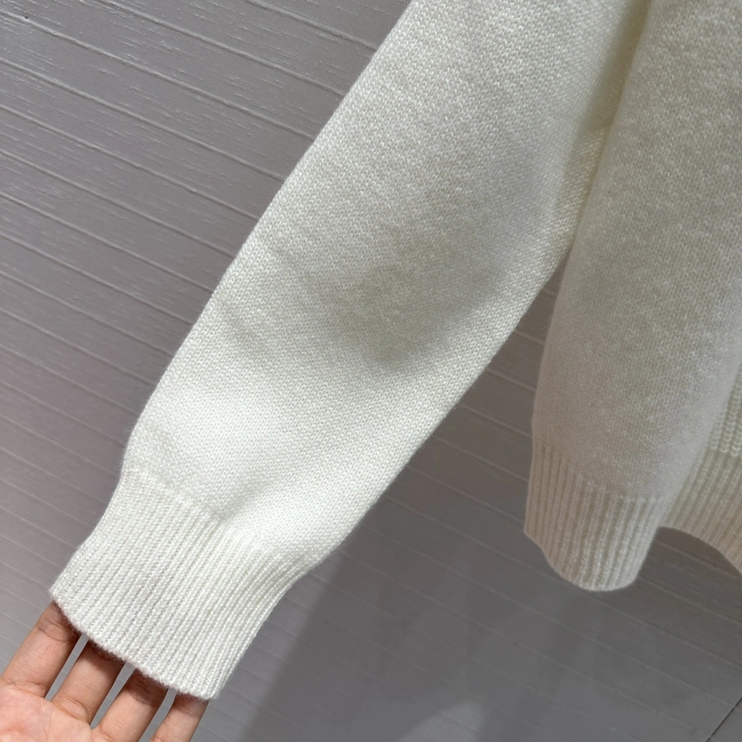 victoria- H5r75s cashmere item:D-F240G2635