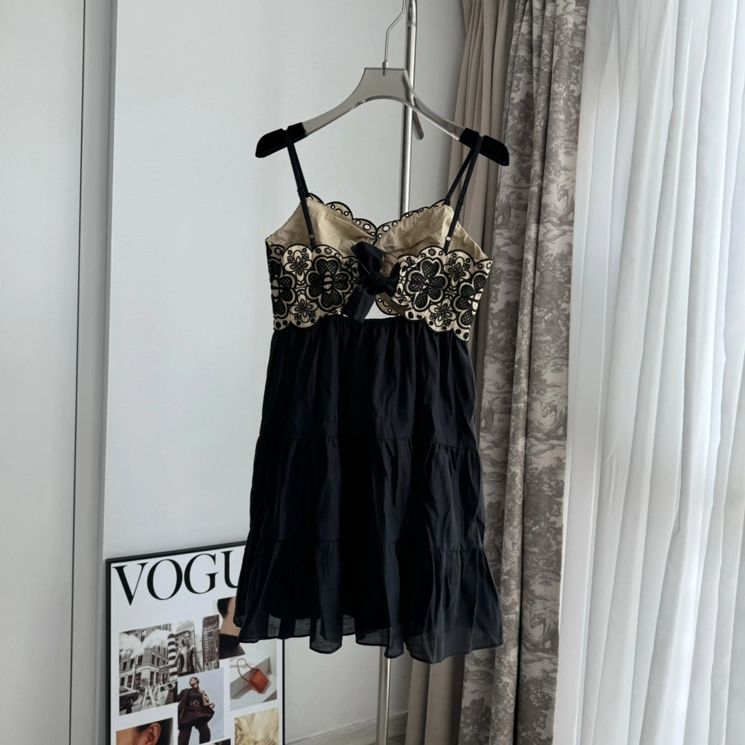 victoria--Other brands item:D-F244G0707