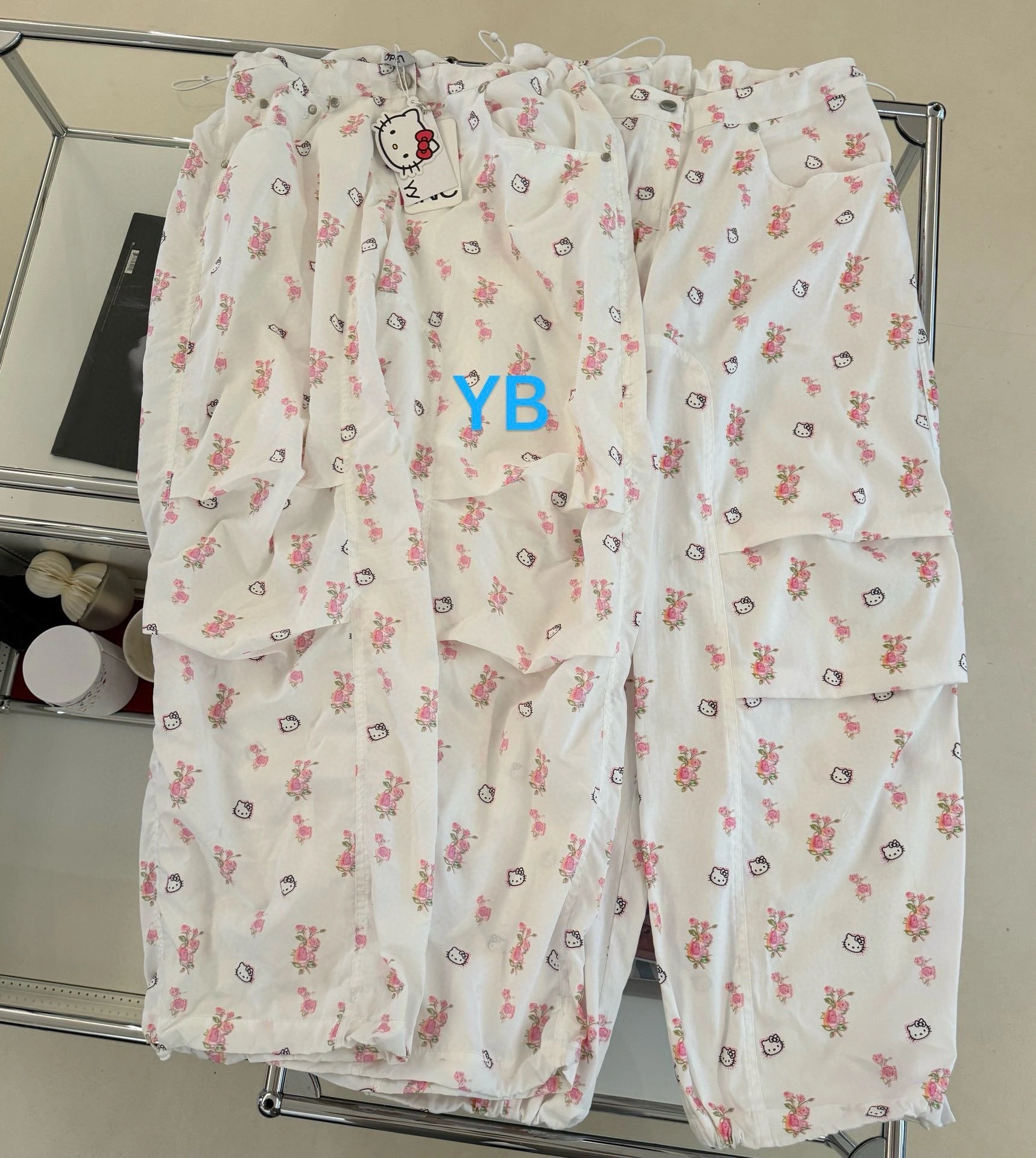victoria--Other brands item:D-F244G0721