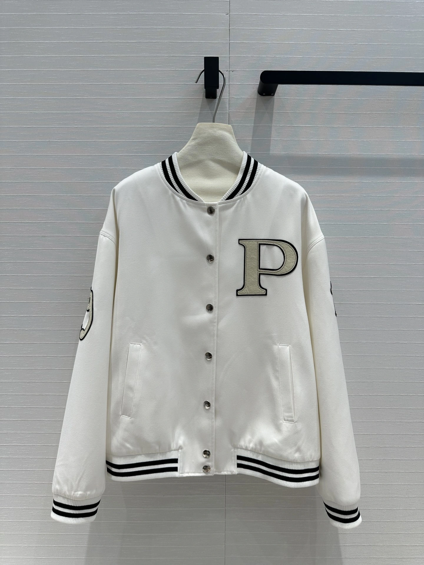 victoria- Pr141 2Colour item:D-F061I0617-2