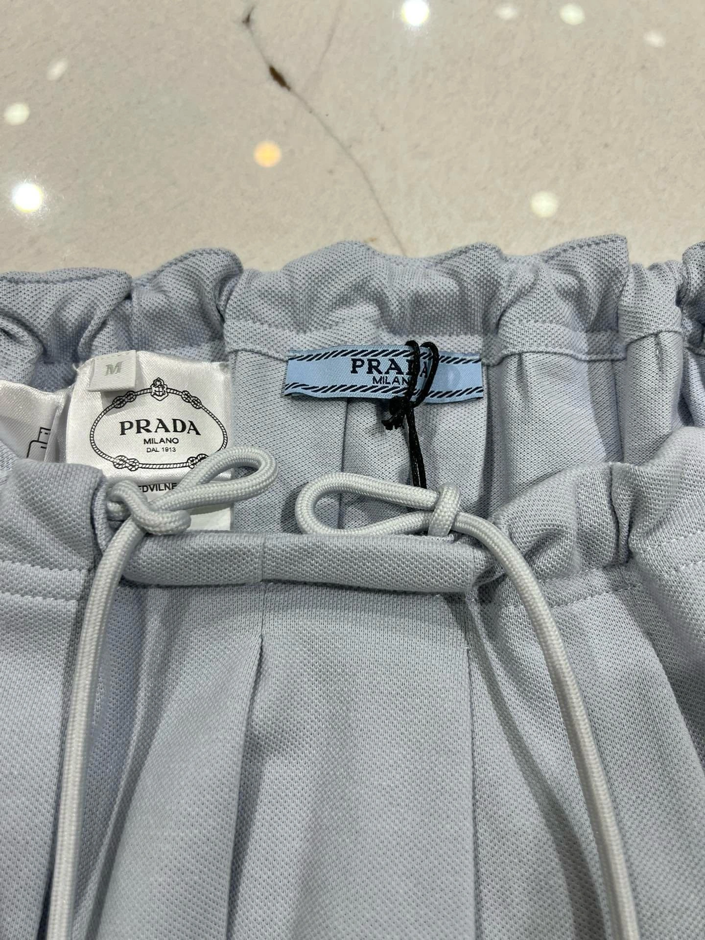 victoria- Pr141 2Colour item:D-F140G2432-2
