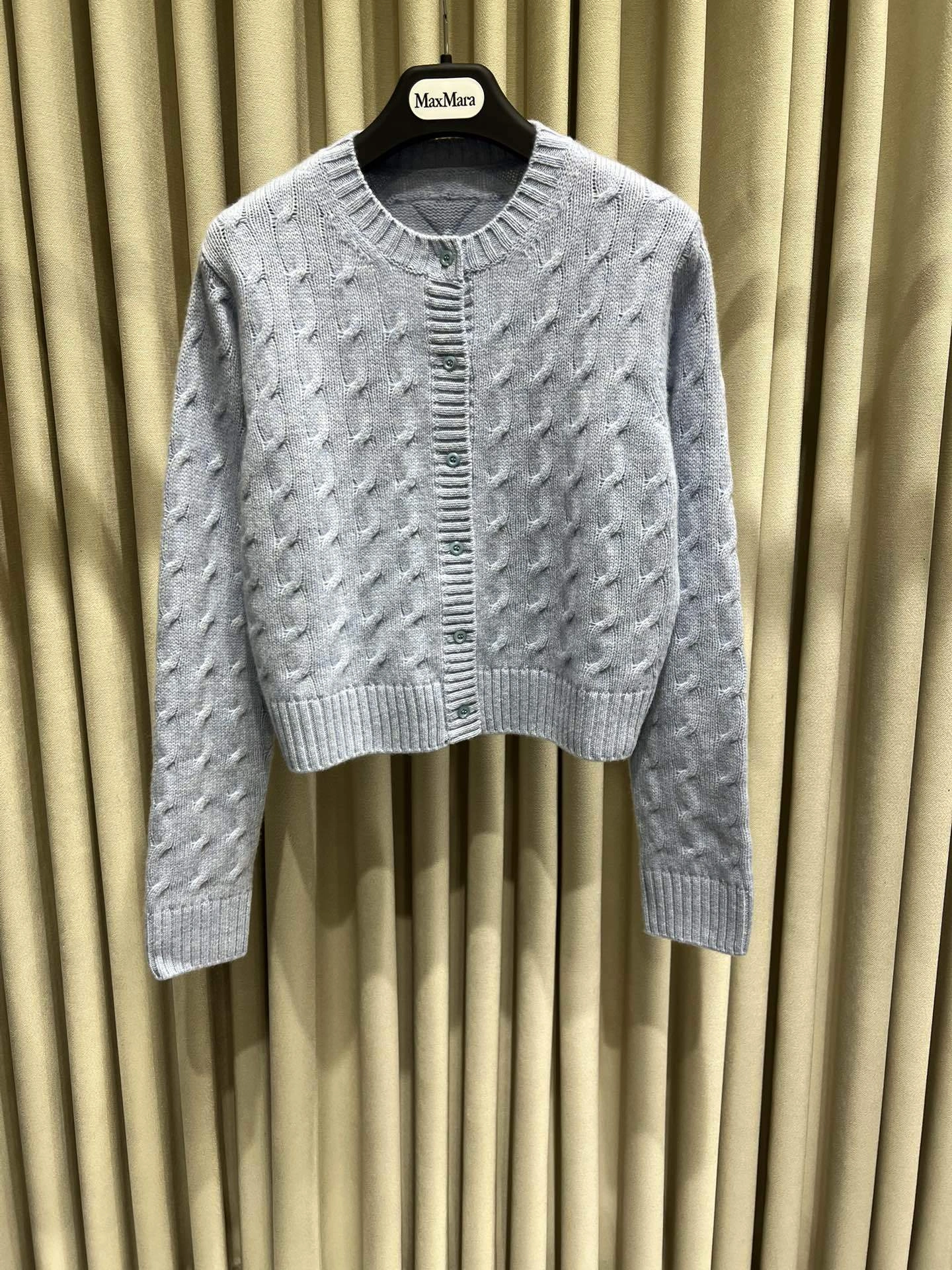 victoria- Pr141 cashmere item:E-F140A0319