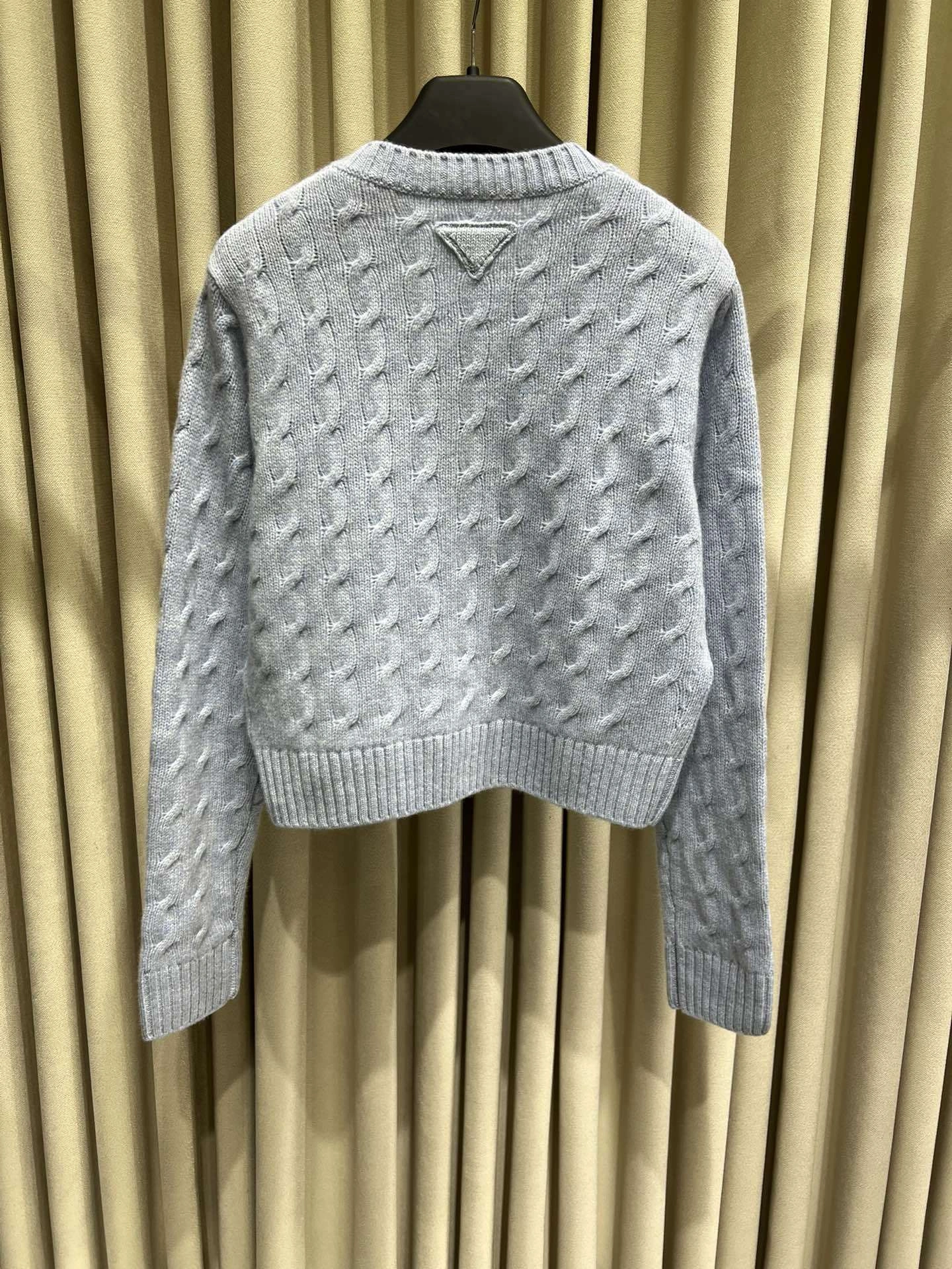victoria- Pr141 cashmere item:E-F140A0319