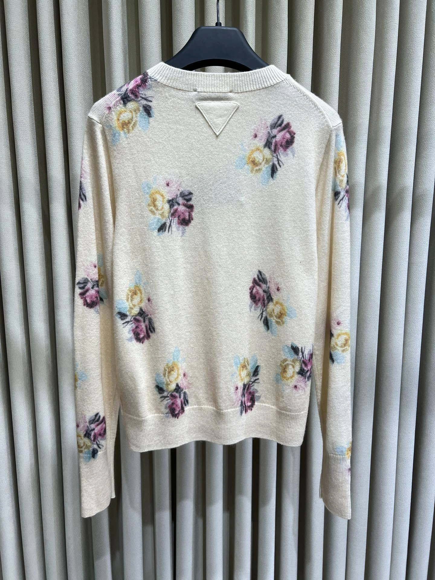 victoria- Pr141 item:D-F140J5003