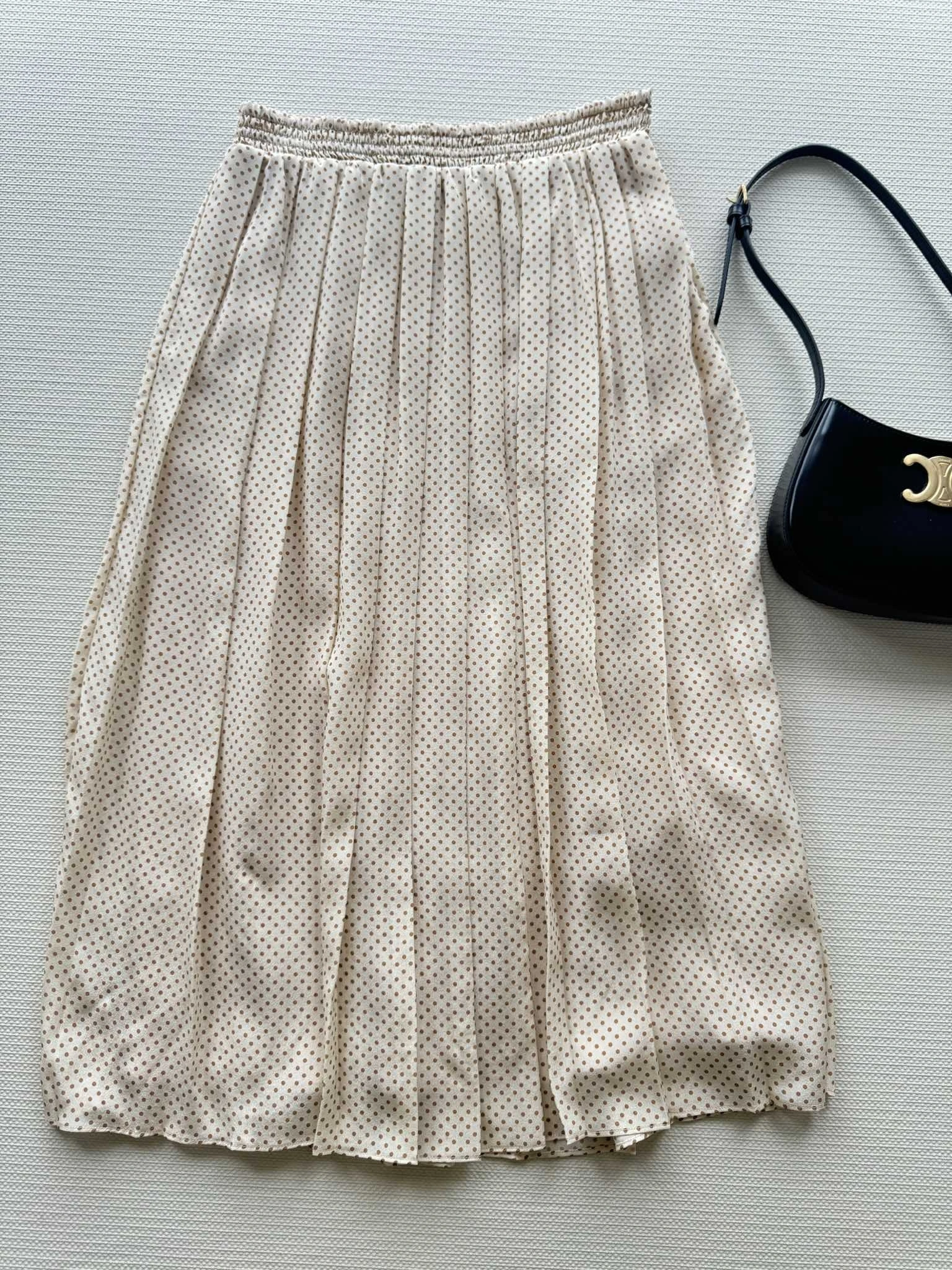 victoria- Pr141 item:D-F240G0957