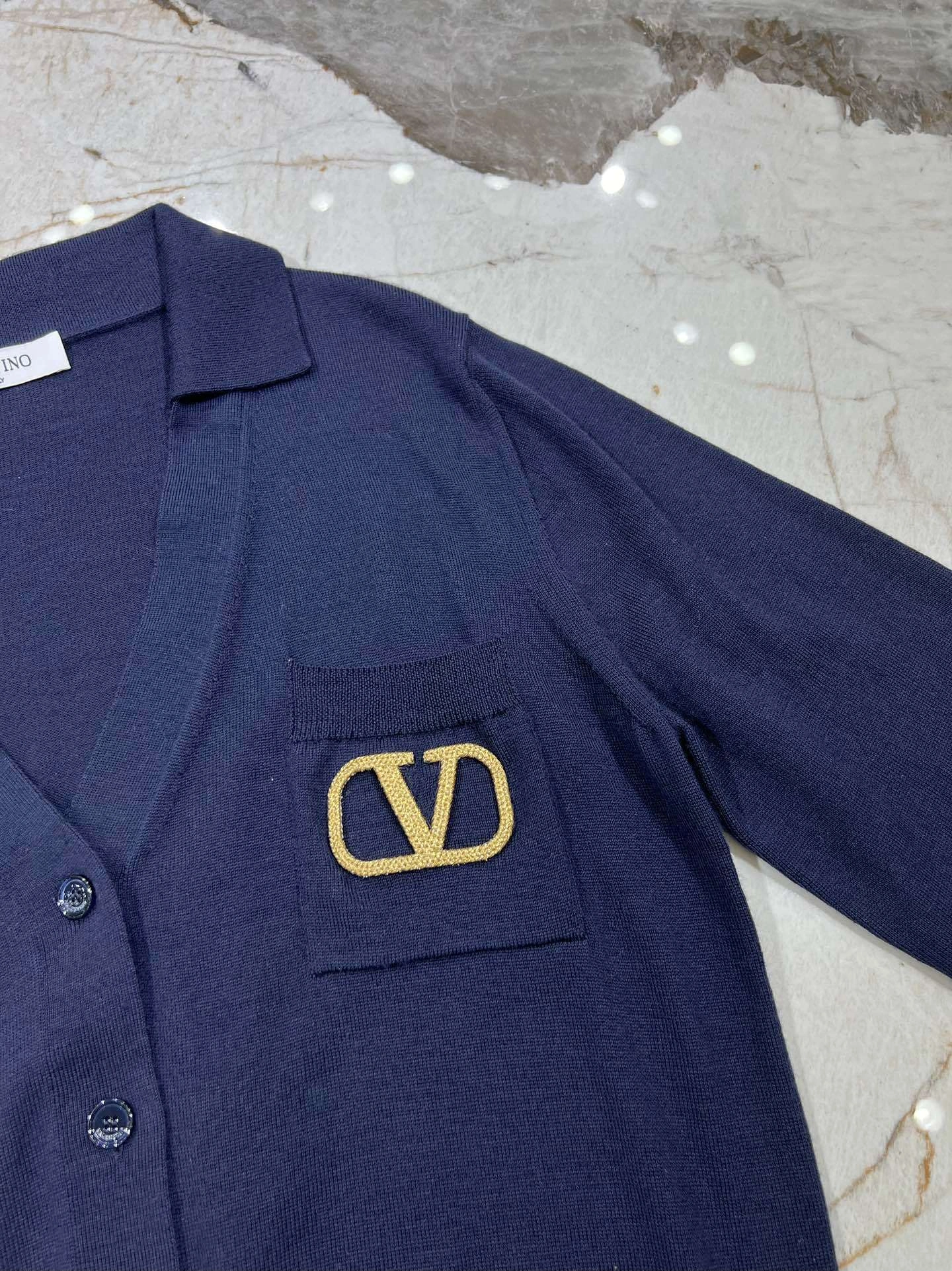 victoria- V1859ti9o embroidery item:D-F140G2461