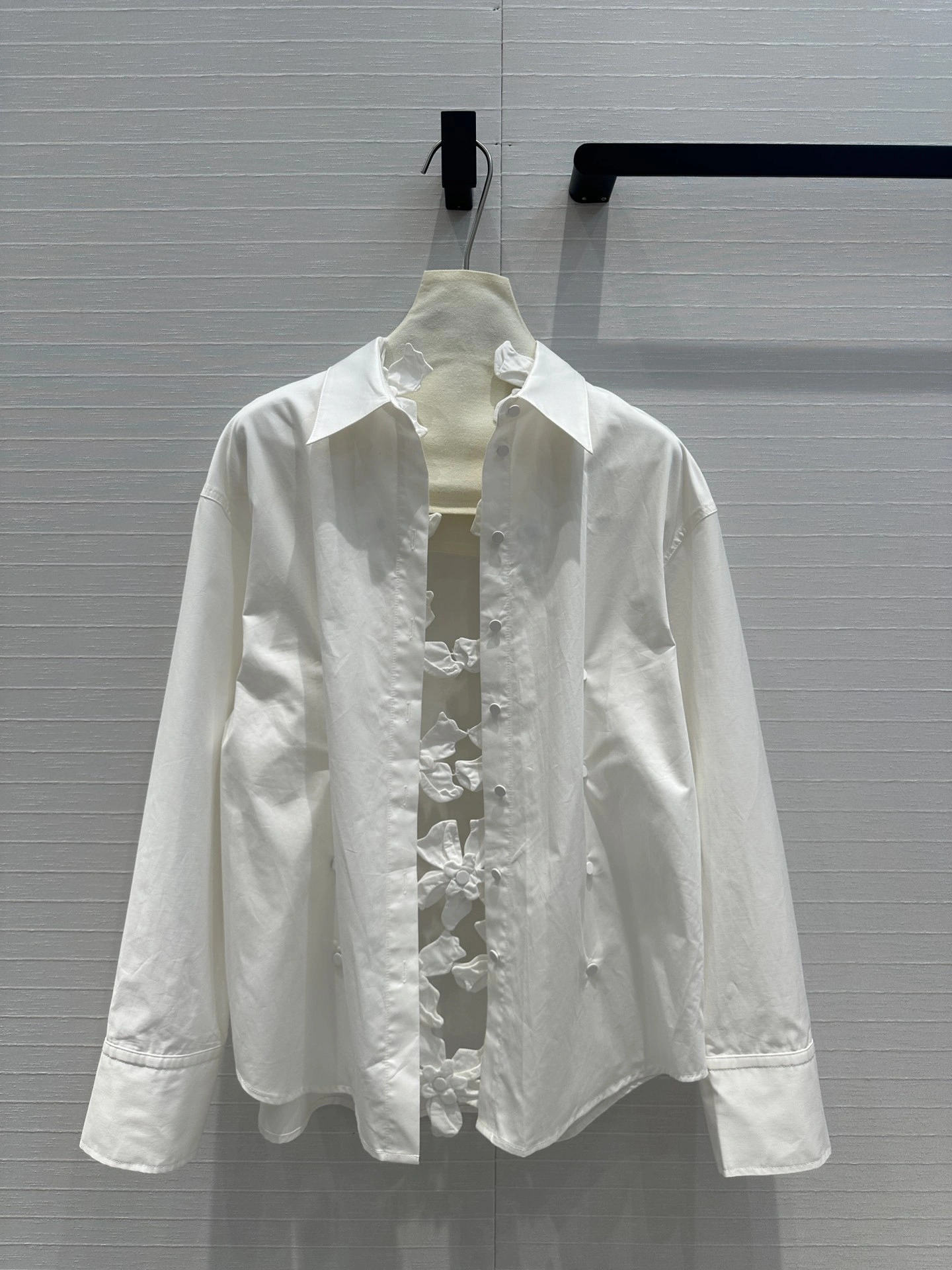 victoria- V1859ti9o item:D-F061H1554