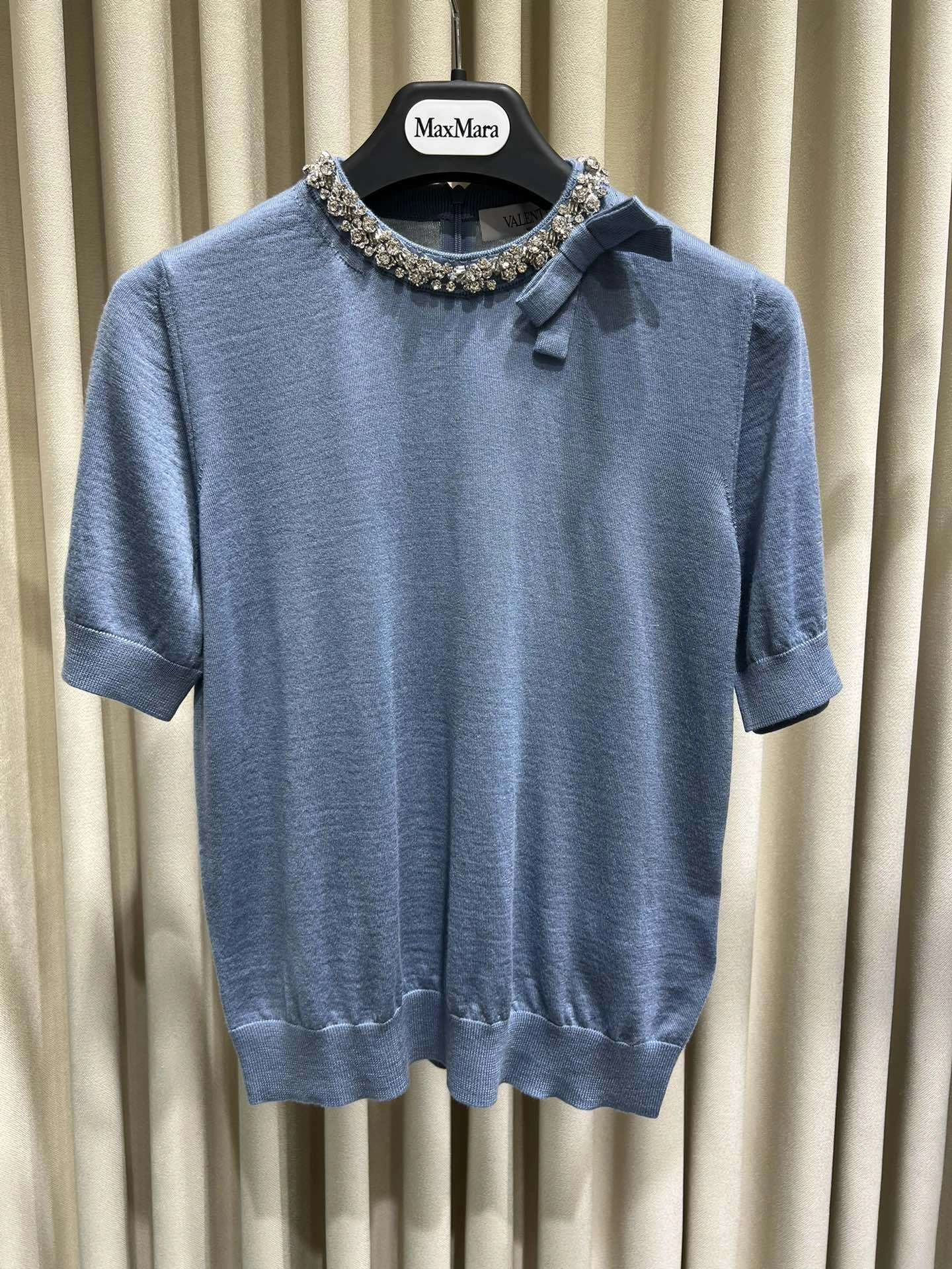 victoria- V1859ti9o item:D-F140G2460
