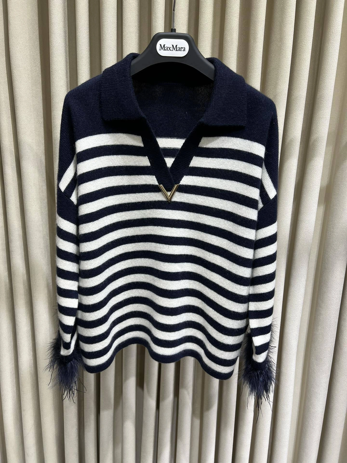 victoria- V1859ti9o item:D-F140J5043
