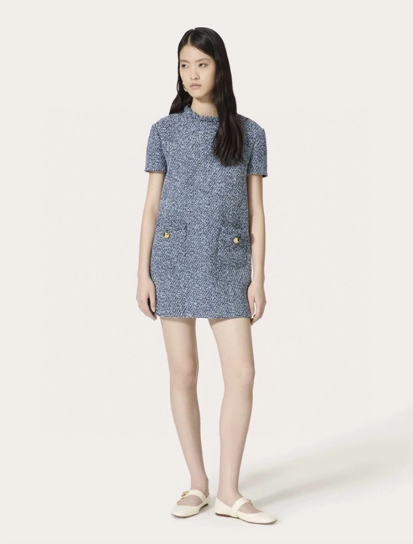 victoria- V1859ti9o item:D-F240G0923