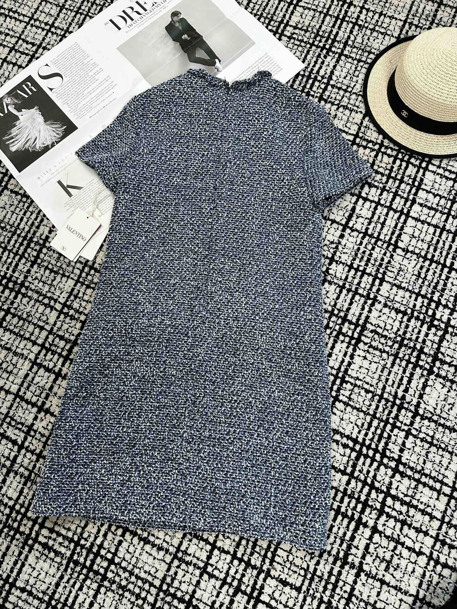 victoria- V1859ti9o item:D-F240G0923