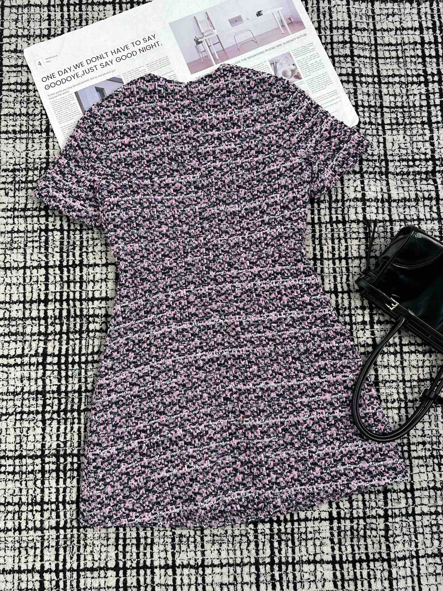 victoria- V1859ti9o item:D-F240I1030