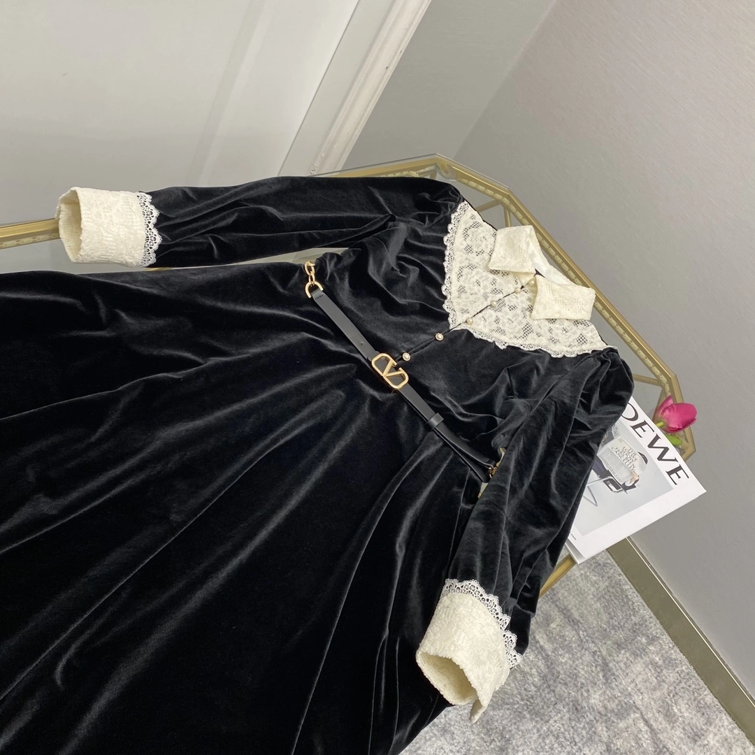 victoria- V1859ti9o item:D-F244K1702