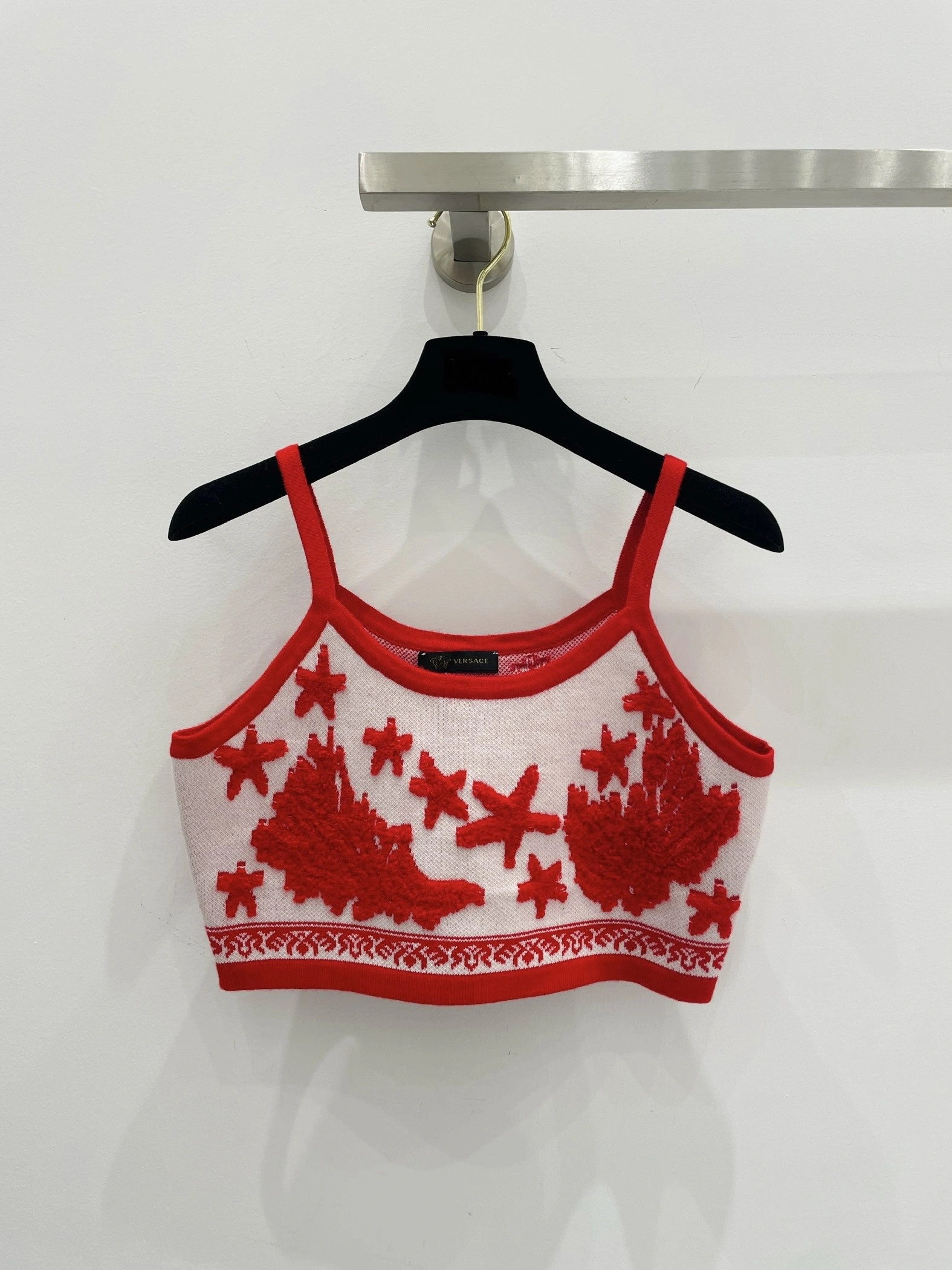 victoria- V5rs135 item:D-F240G2645