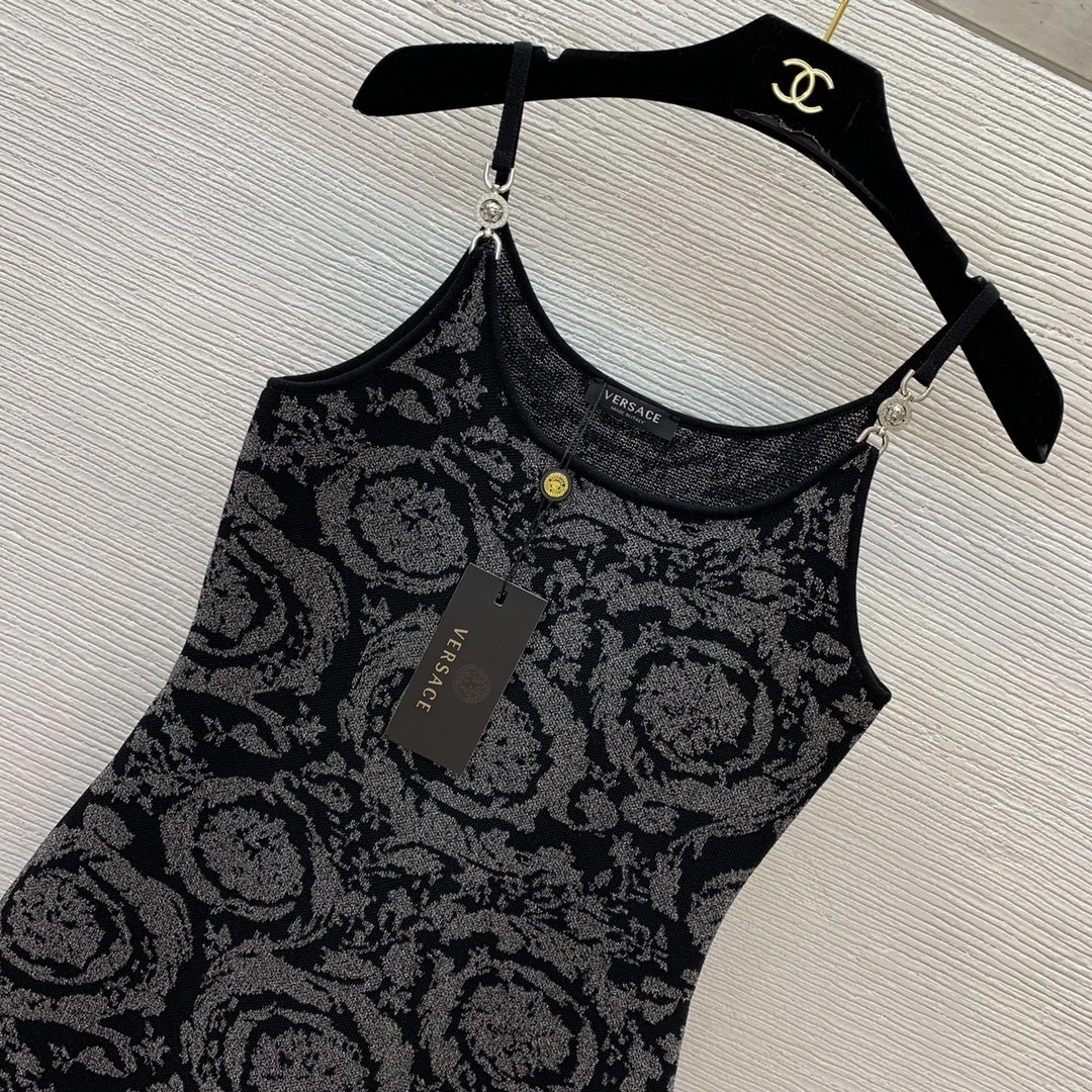 victoria- V5rs135 wool item:E-F044A0265