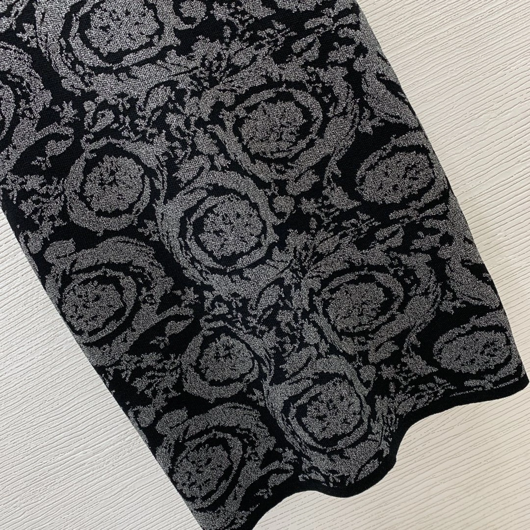 victoria- V5rs135 wool item:E-F044A0265